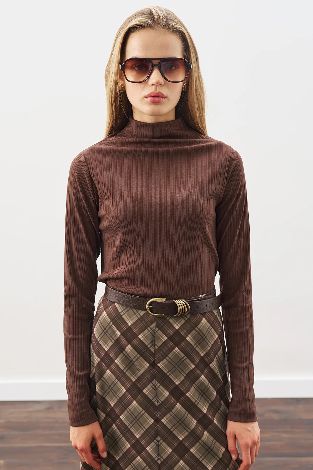 High-Neck Bodysuit Brown - Image 4