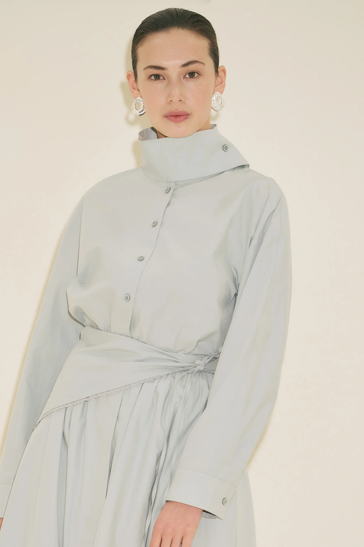 High Neck Cropped Shirt Blue - Image 11