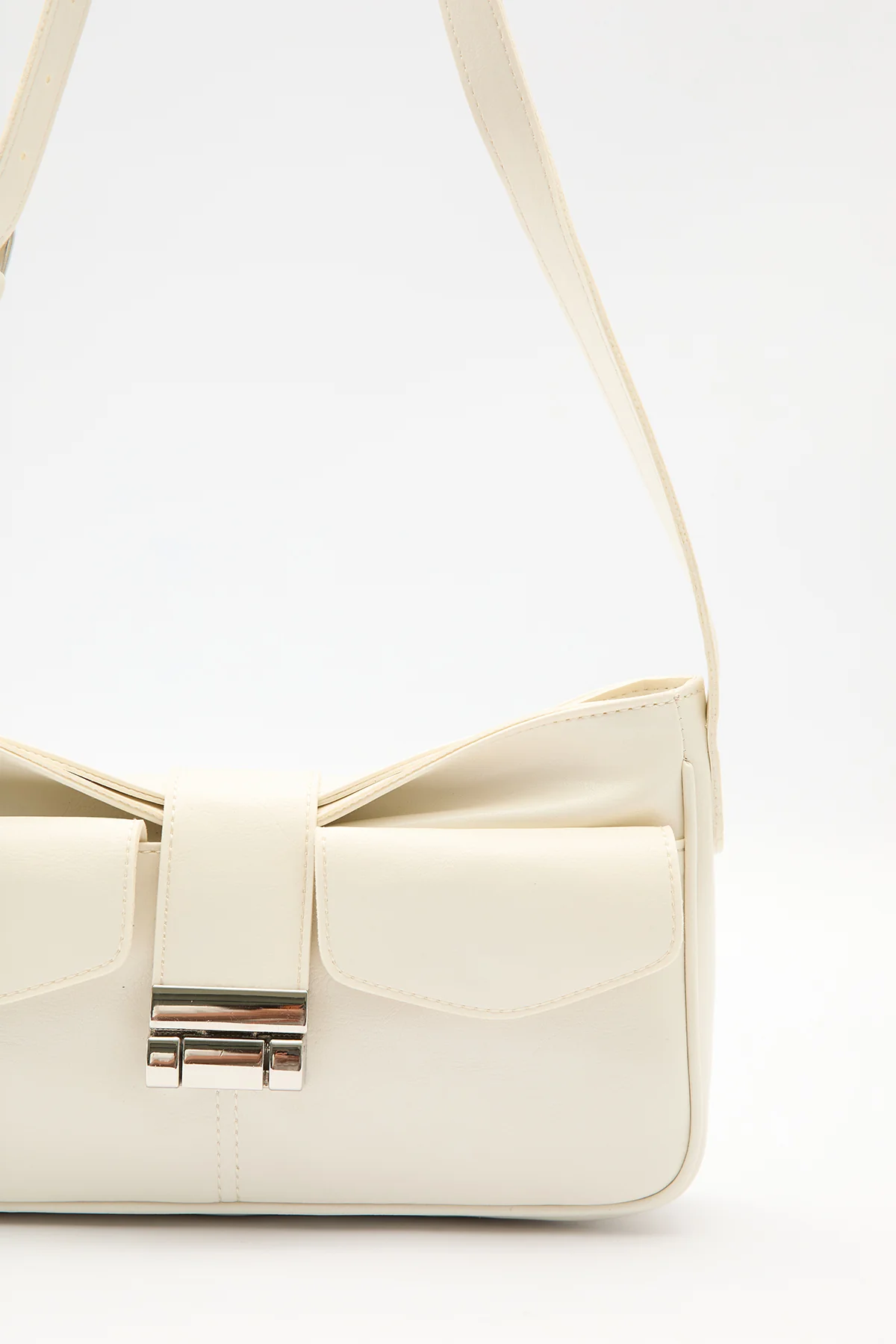 Hondae Buckle Bag Ecru - Image 4