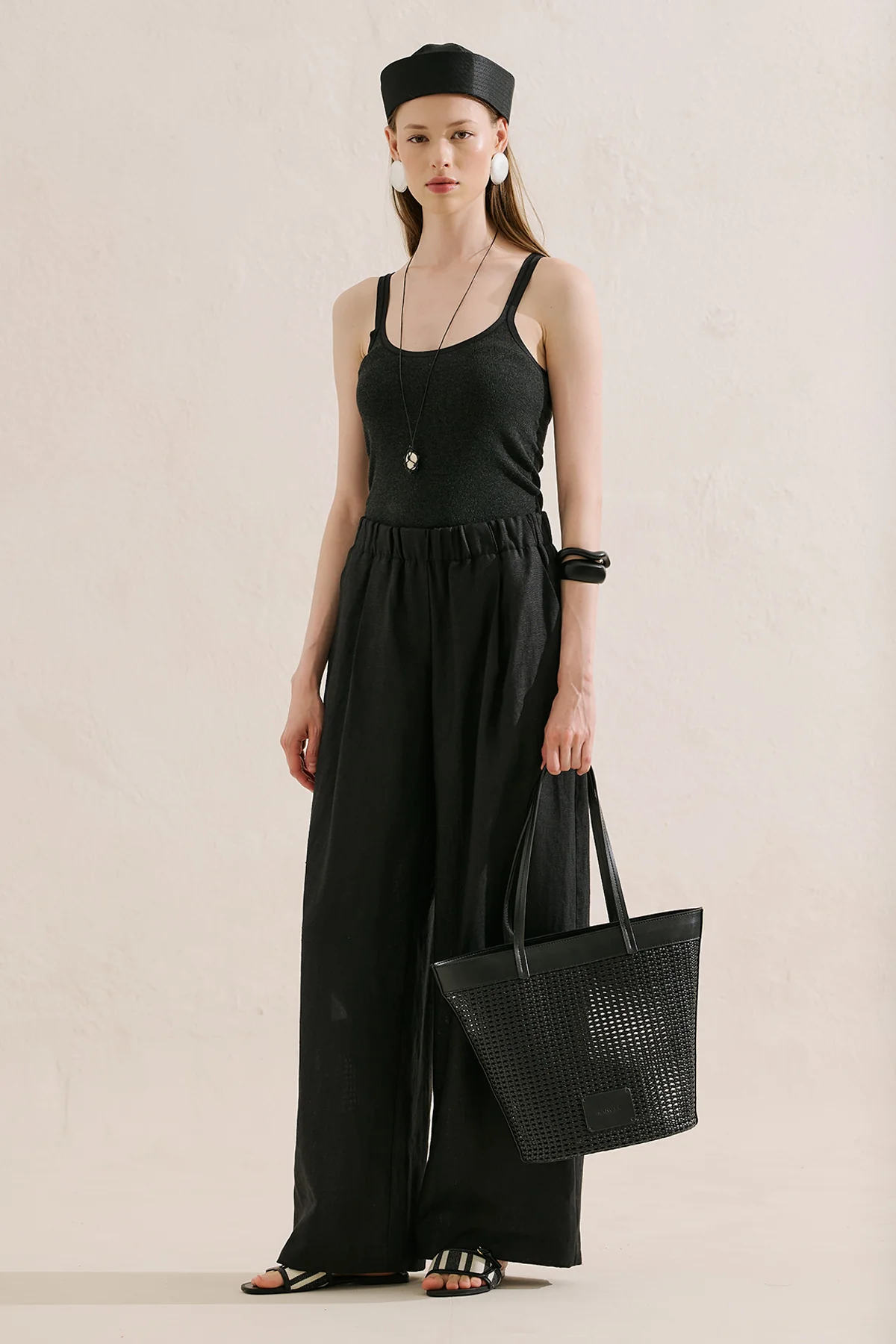 Ira Woven Leather Bucket Bag Black - Image 2