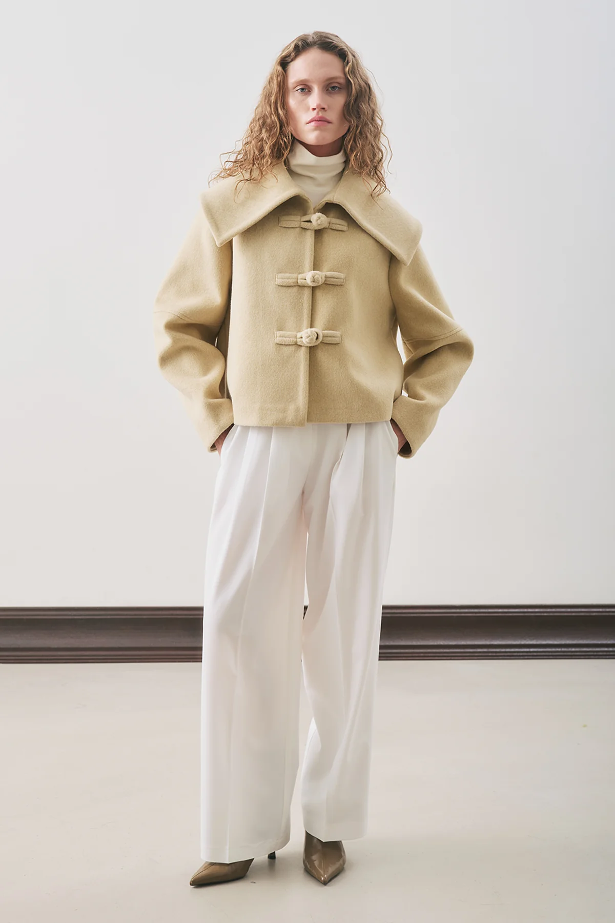 Isabel Short Wool Jacket Sage Green - Image 3