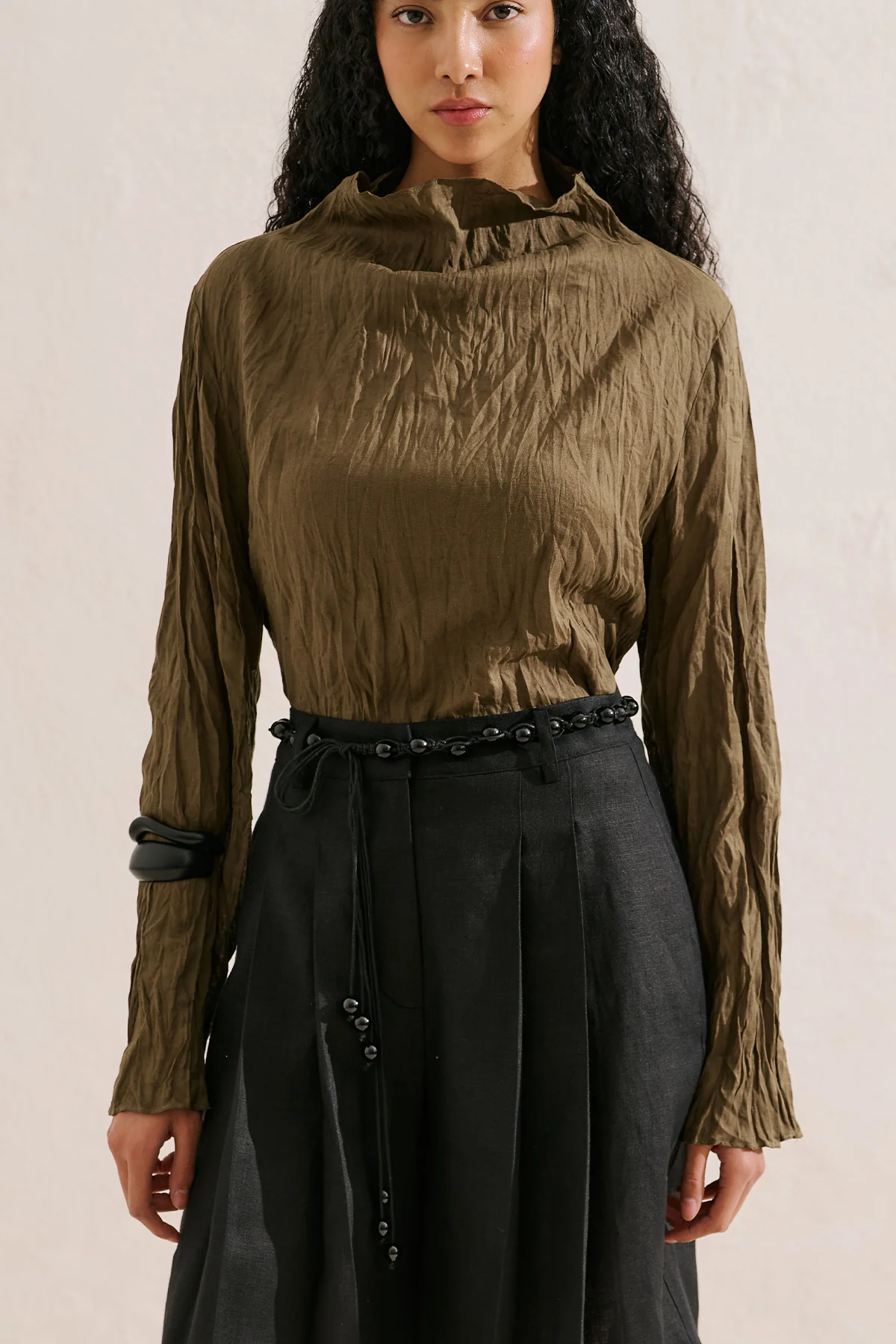 Linen Blend Crinkled Cropped Blouse Khaki - Image 4