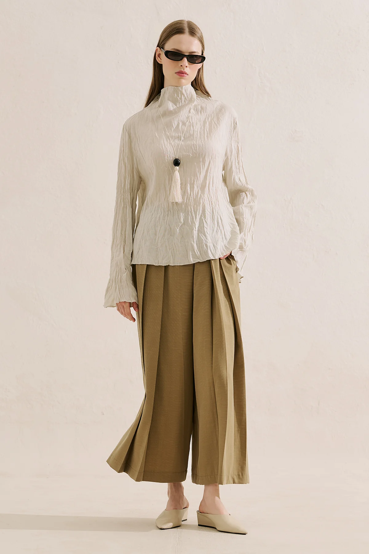 Linen Blend Crinkled Cropped Blouse Natural - Image 6