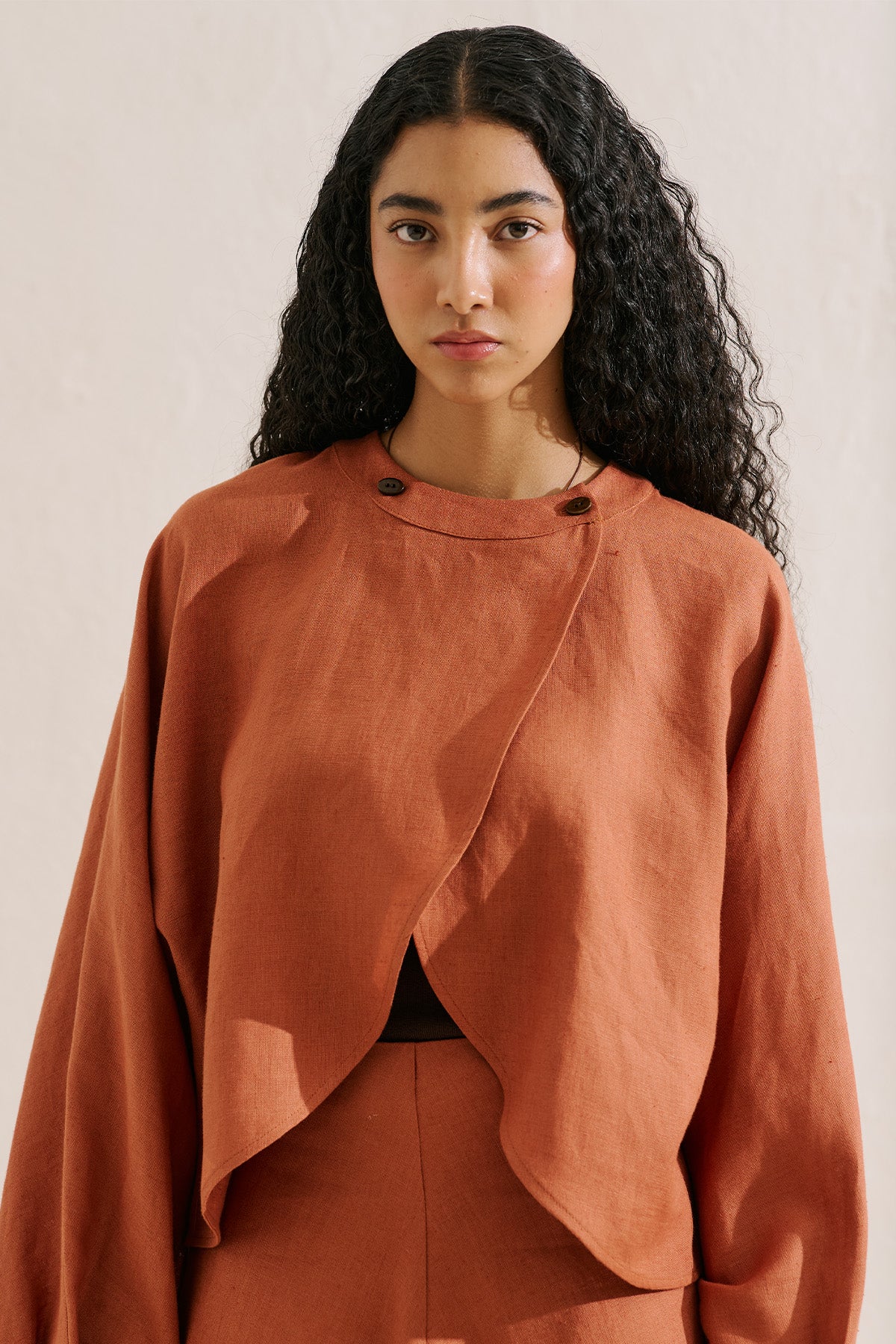 Linen Cape Style Shirt Cinnamon - Image 3