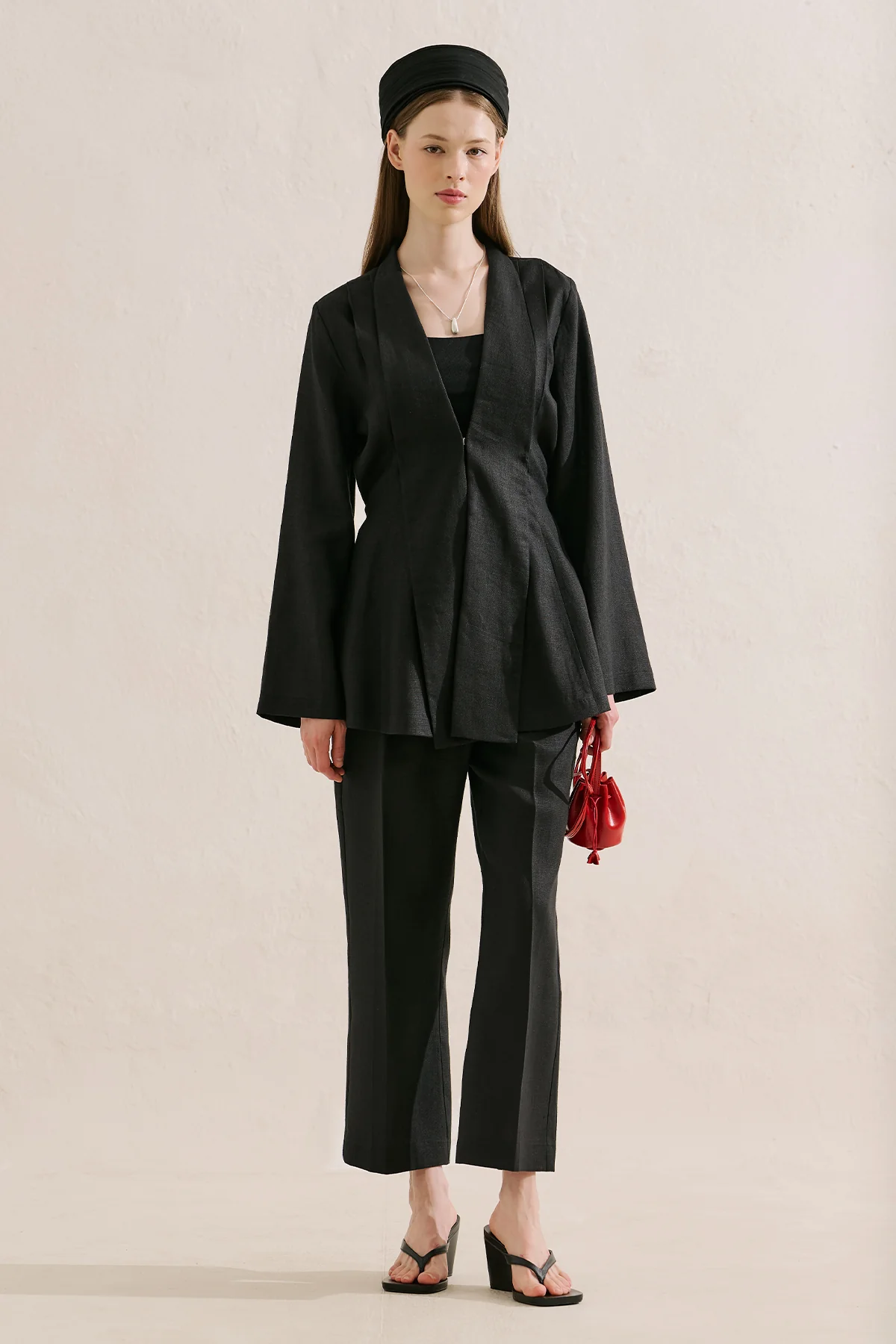 Pleated Linen Kimono Jacket Black - Image 3
