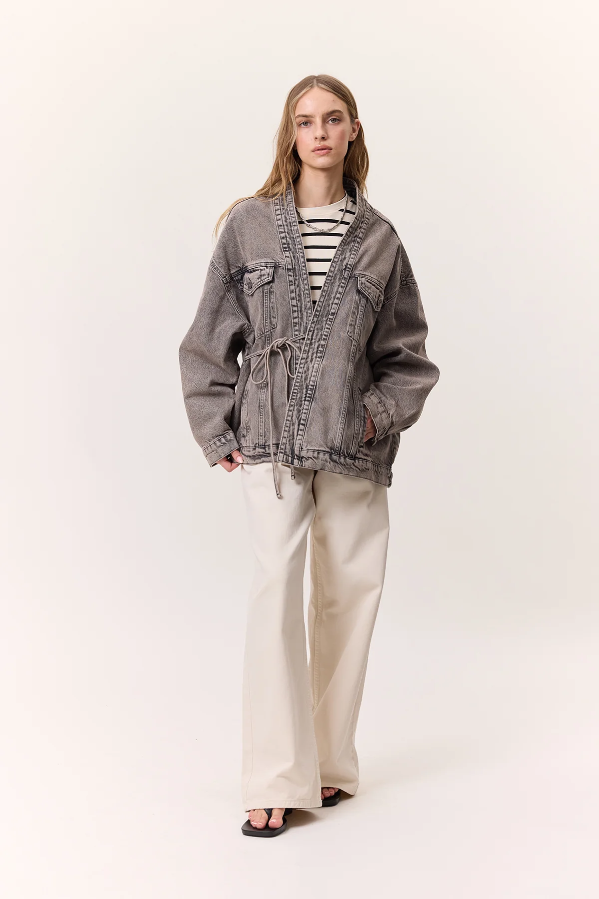 Kimono-Style Denim Jacket Anthracite - Image 3