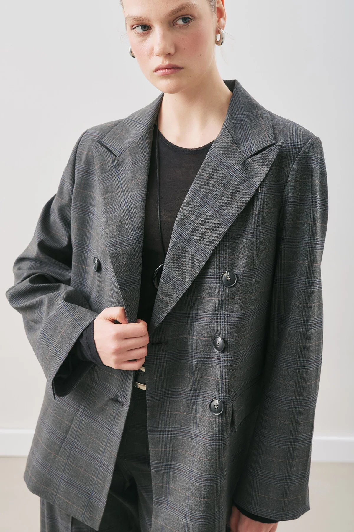 Double-Breasted Checked Blazer Grey - Image 4