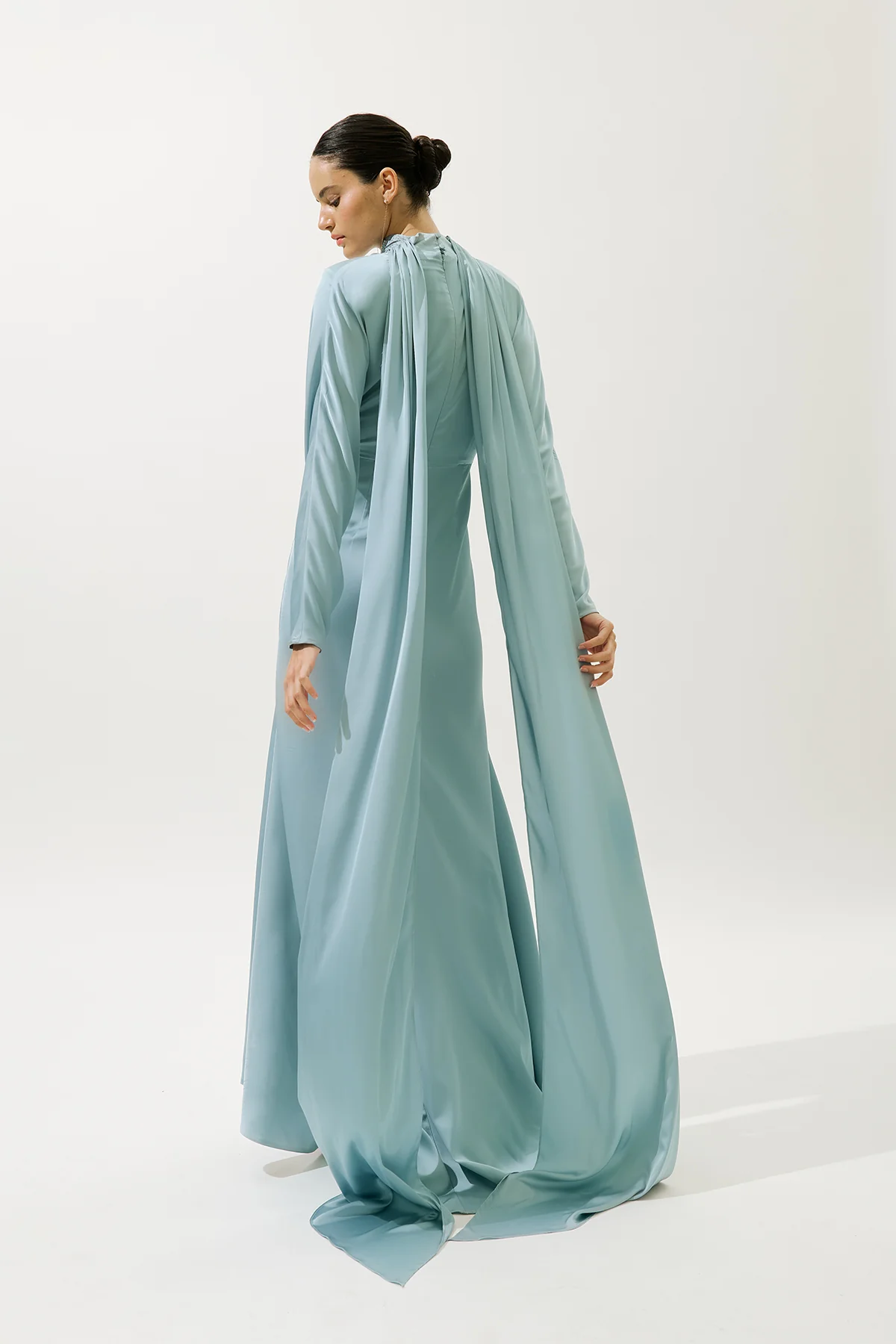 L’Amour Embellished Evening Dress Blue - Image 7