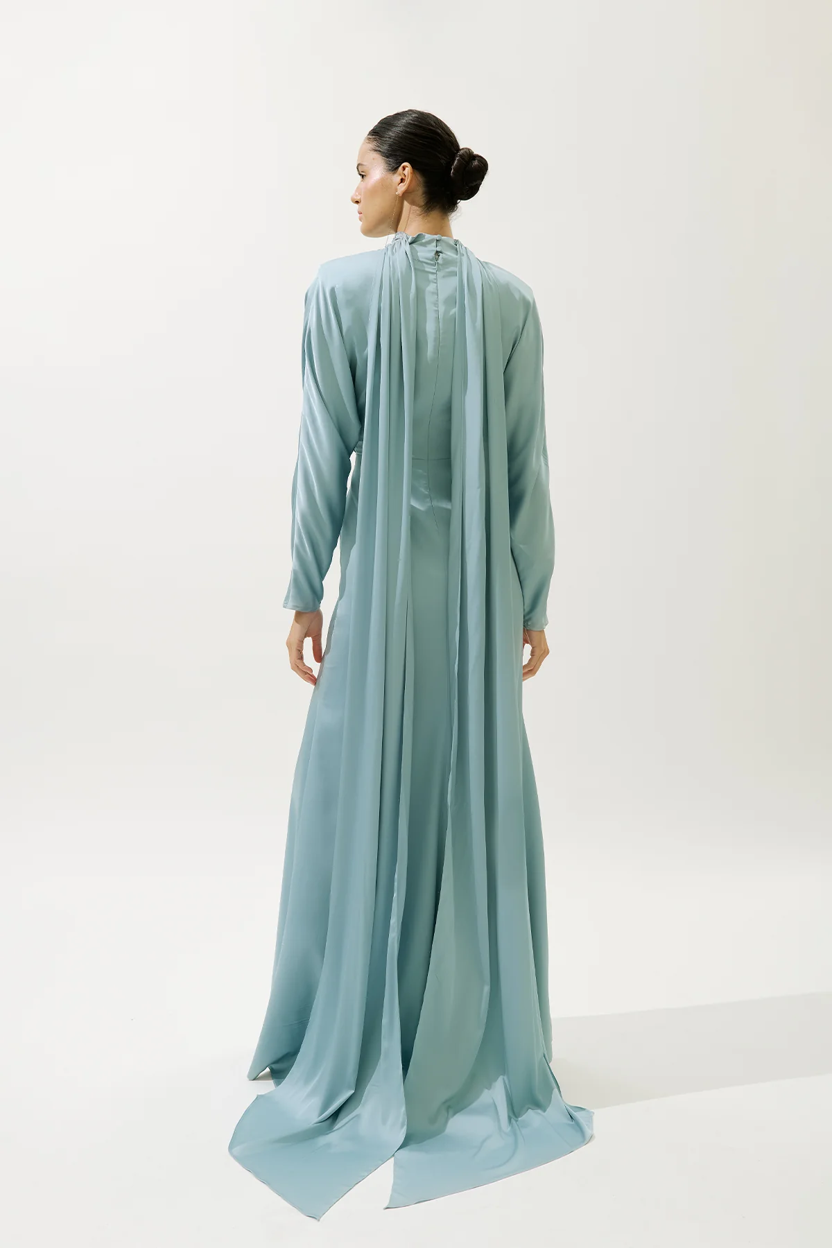 L’Amour Embellished Evening Dress Blue - Image 8