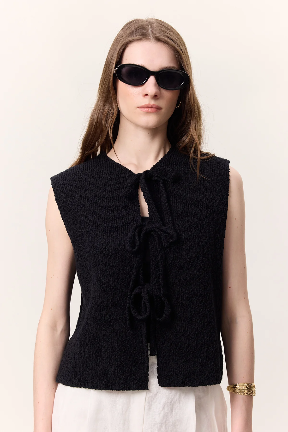 Lace-Up Knit Vest Black - Image 2