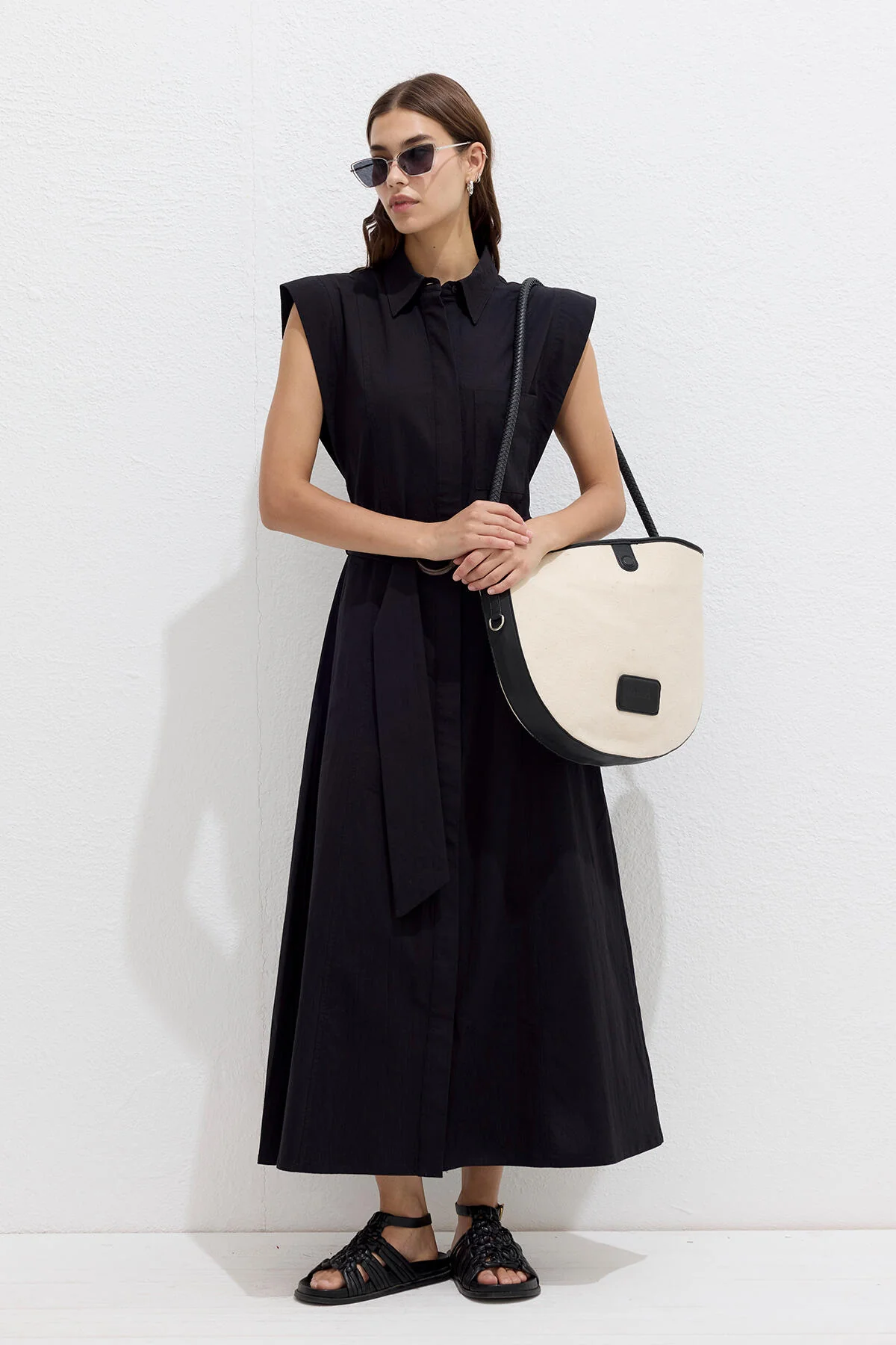 Large Oval Natural Canvas Bag Black - Image 4
