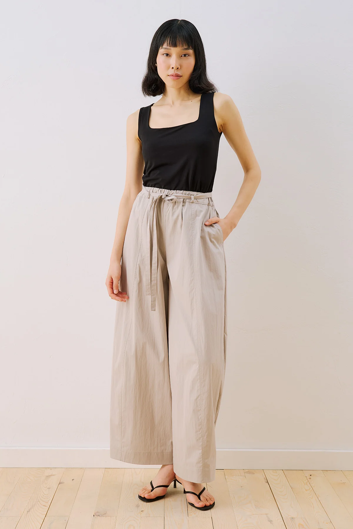 Elastic Waist Barrel Trousers Grey