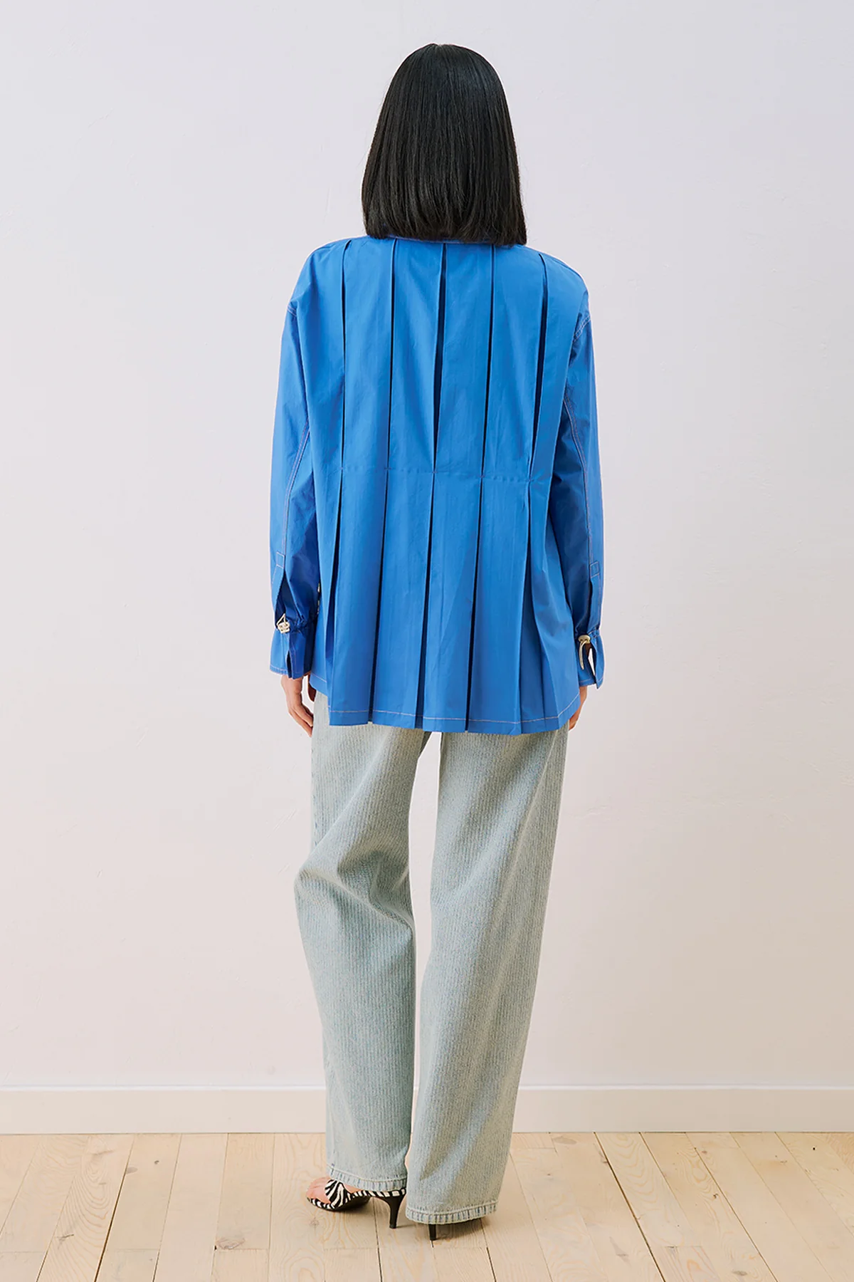 Lenny Pleat Detail Shirt Blue - Image 9