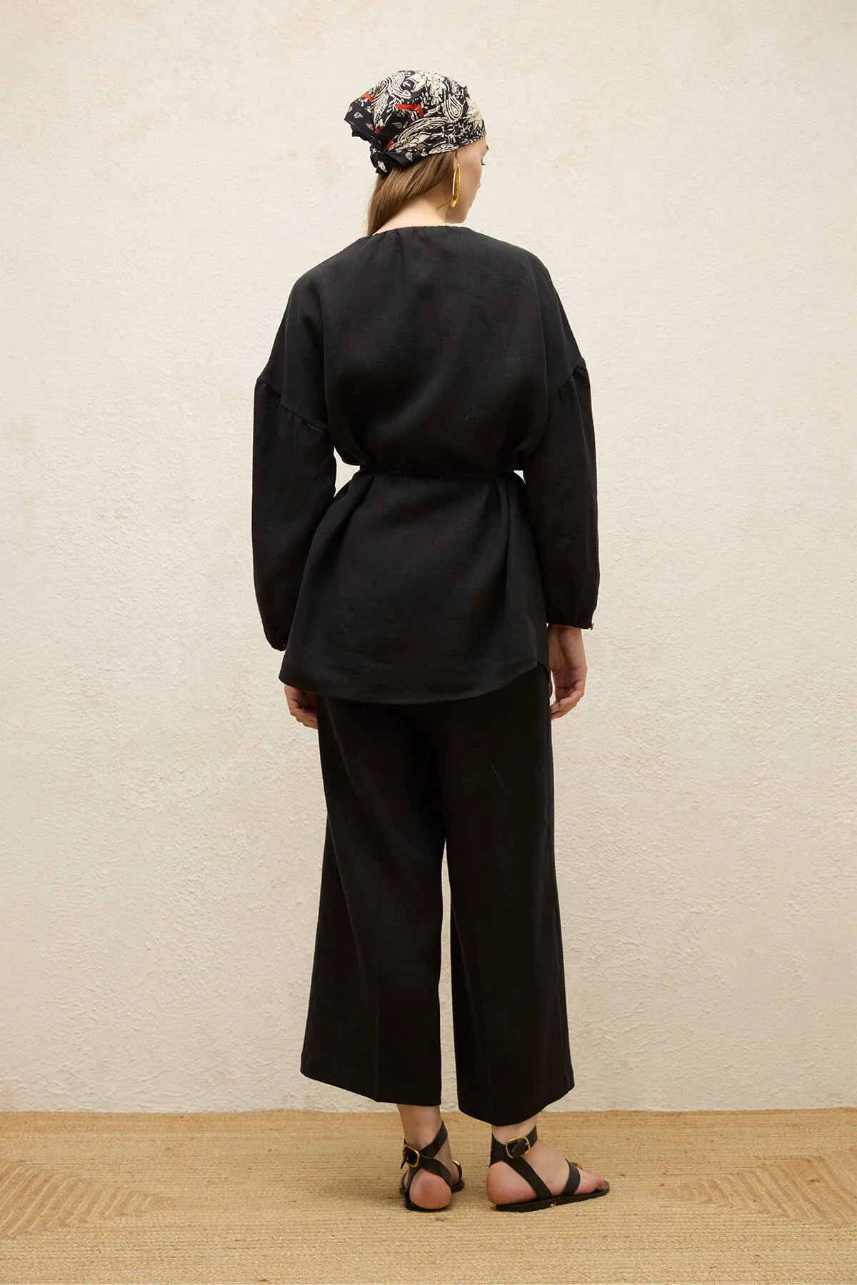 Linen Balloon Sleeve Shirt Black - Image 8