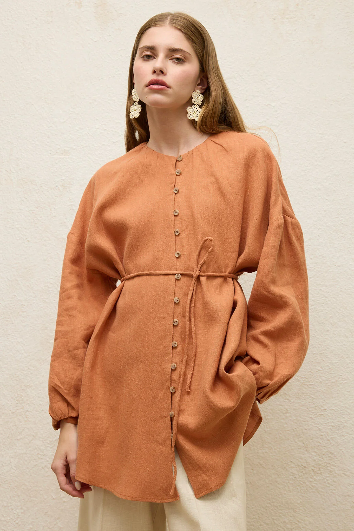 Linen Balloon Sleeve Shirt Tile - Image 5
