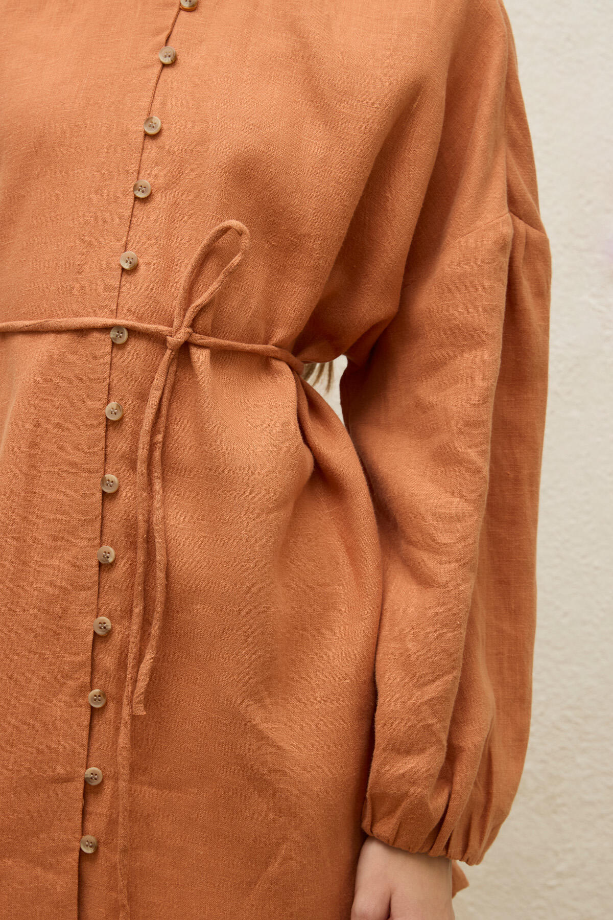 Linen Balloon Sleeve Shirt Tile - Image 6
