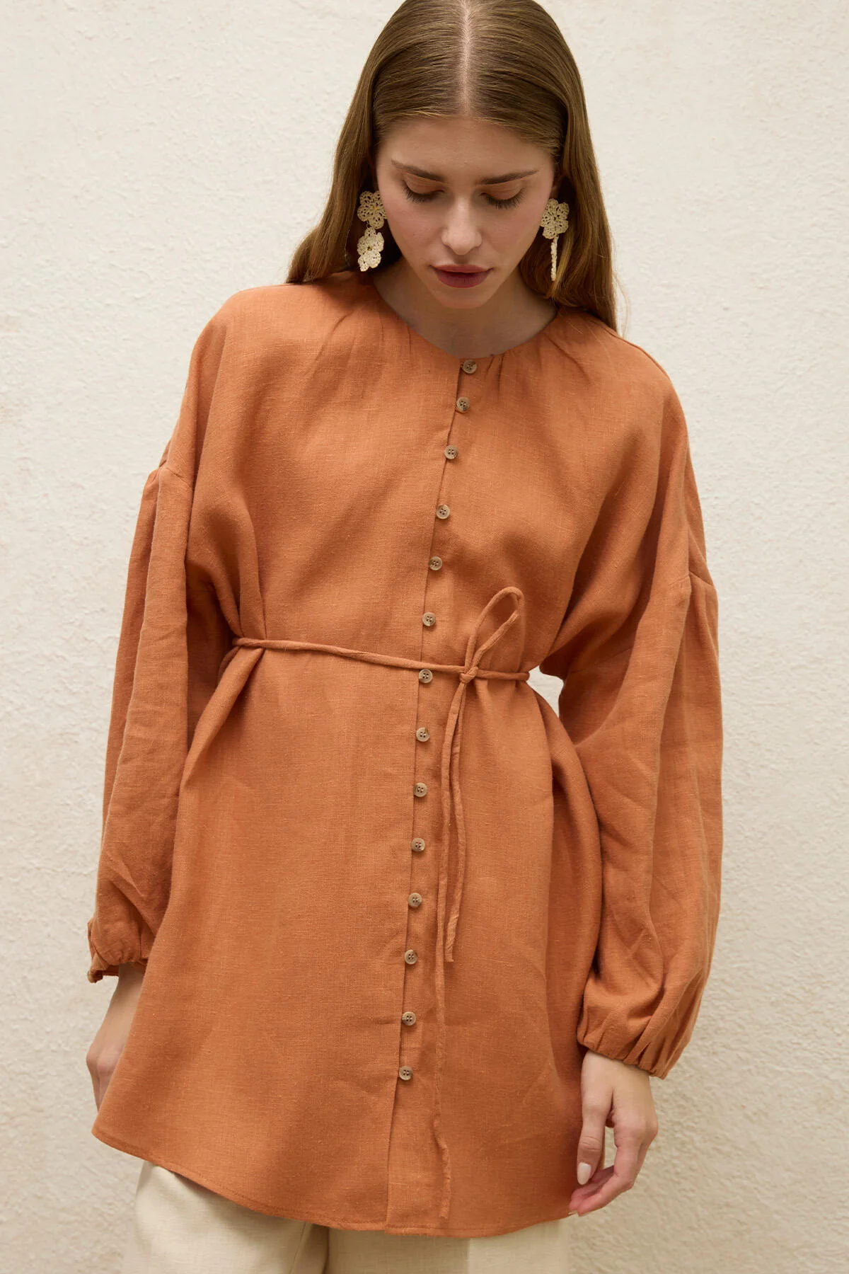 Linen Balloon Sleeve Shirt Tile - Image 7