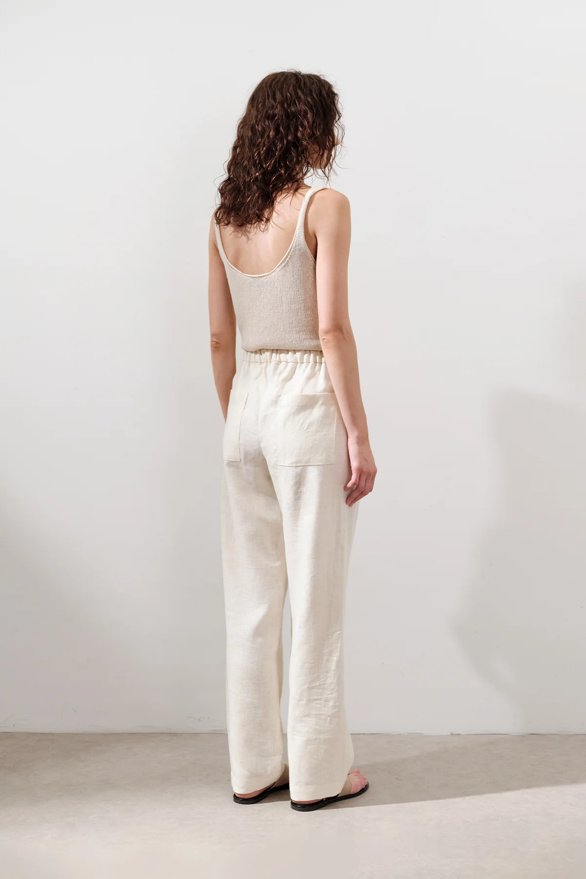 Linen Barrel Trousers Vanilla - Image 6