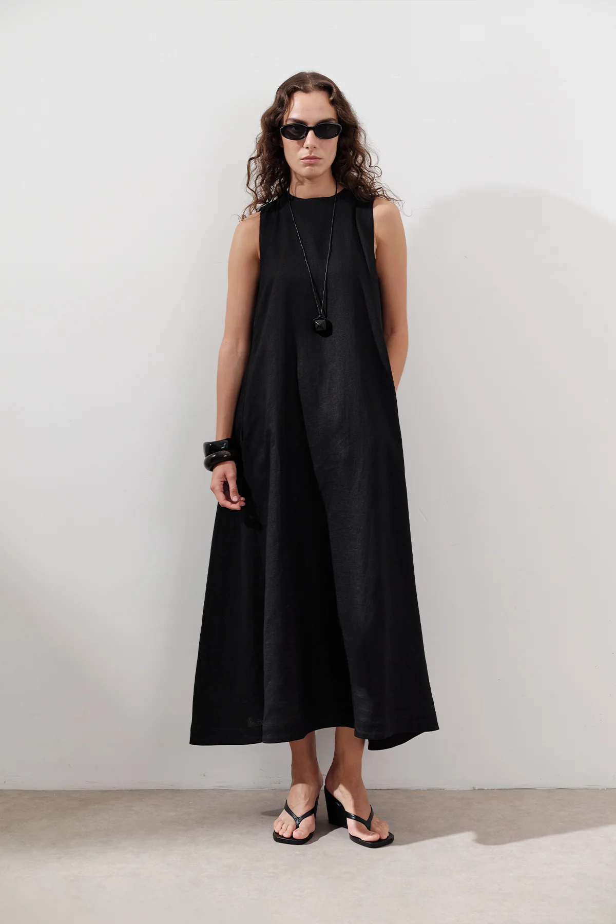 Linen Gathered Dress Black - Image 3