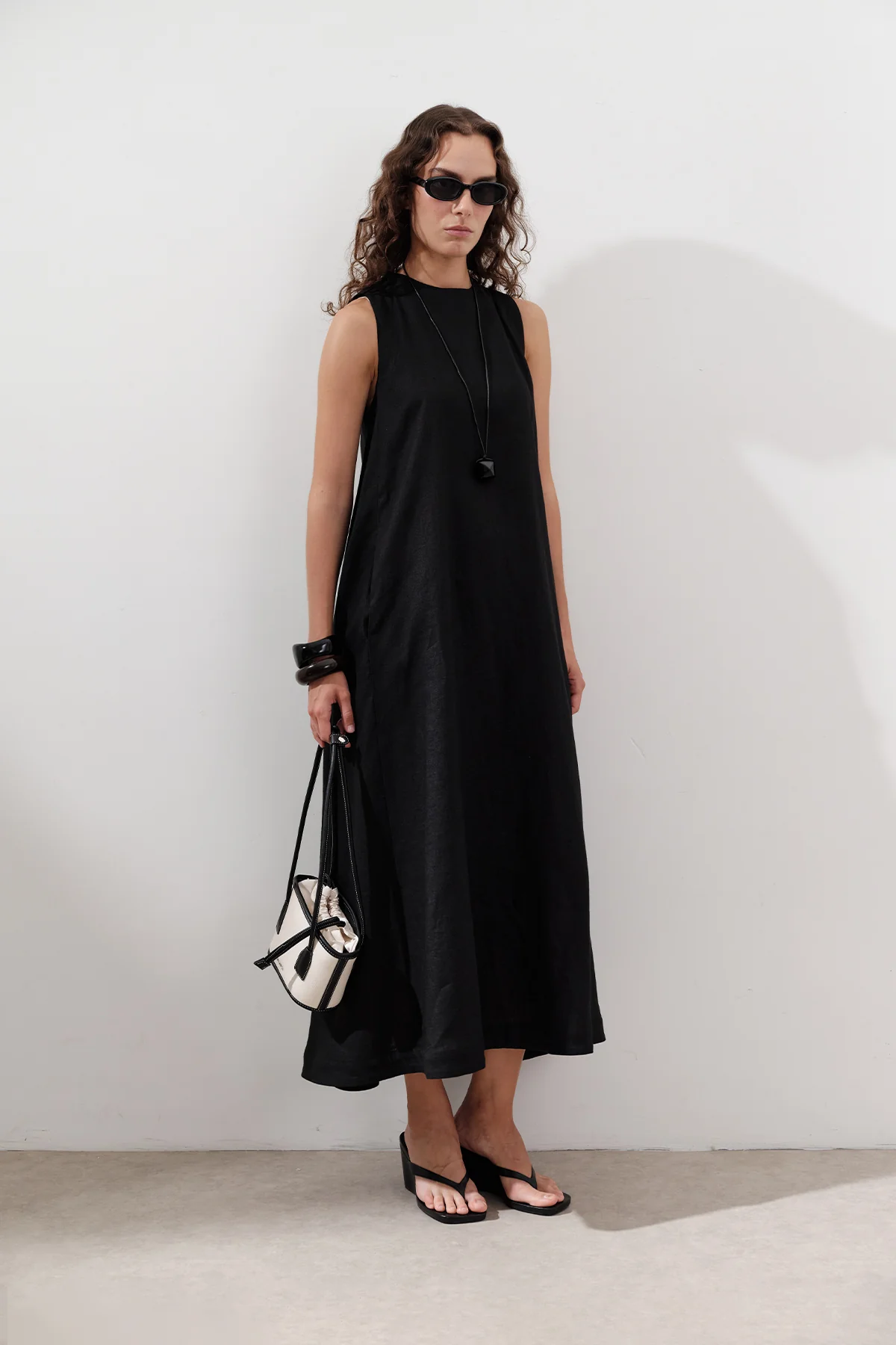 Linen Gathered Dress Black - Image 7