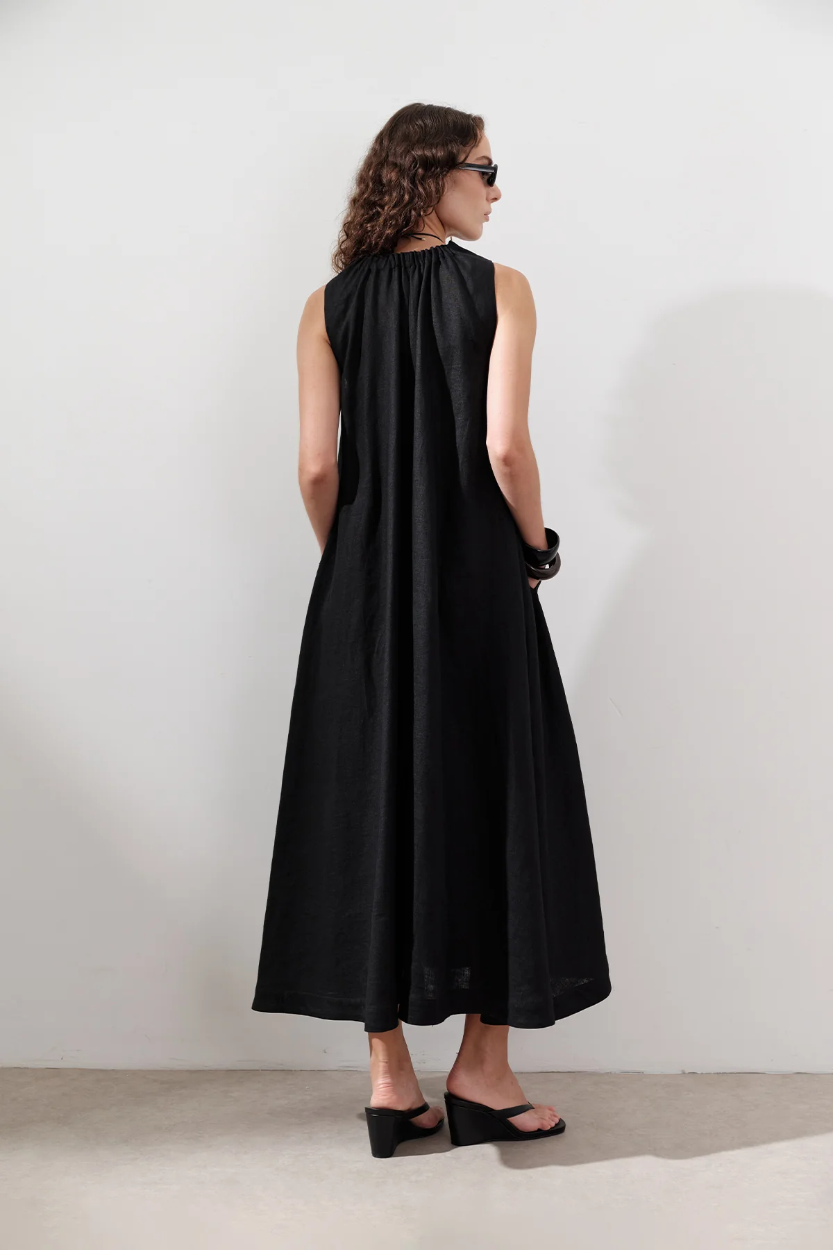 Linen Gathered Dress Black - Image 8