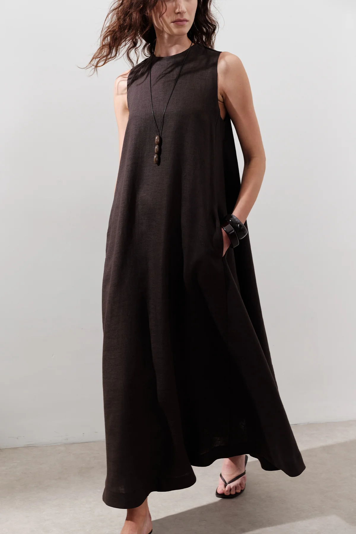 Linen Gathered Dress Dark Brown - Image 3