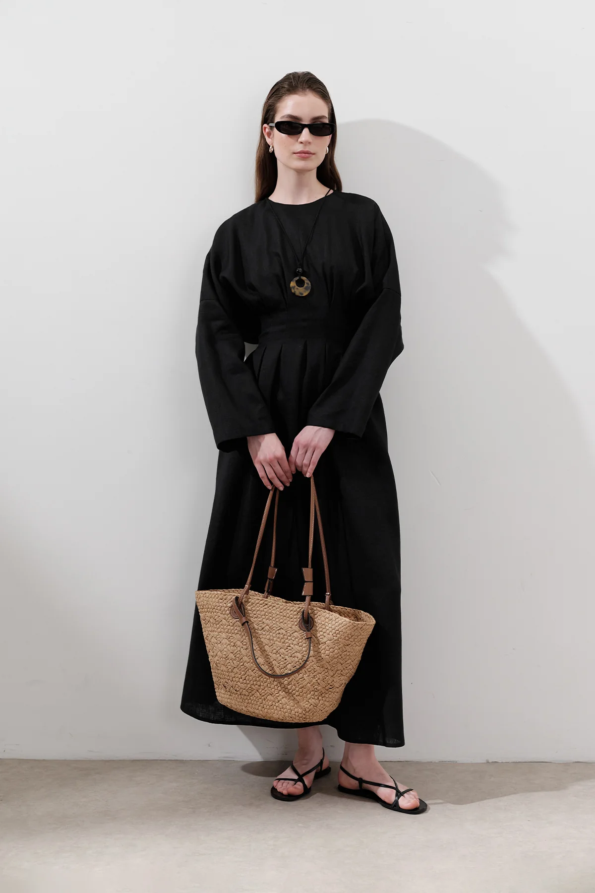 Linen Pleat Detail Dress Black