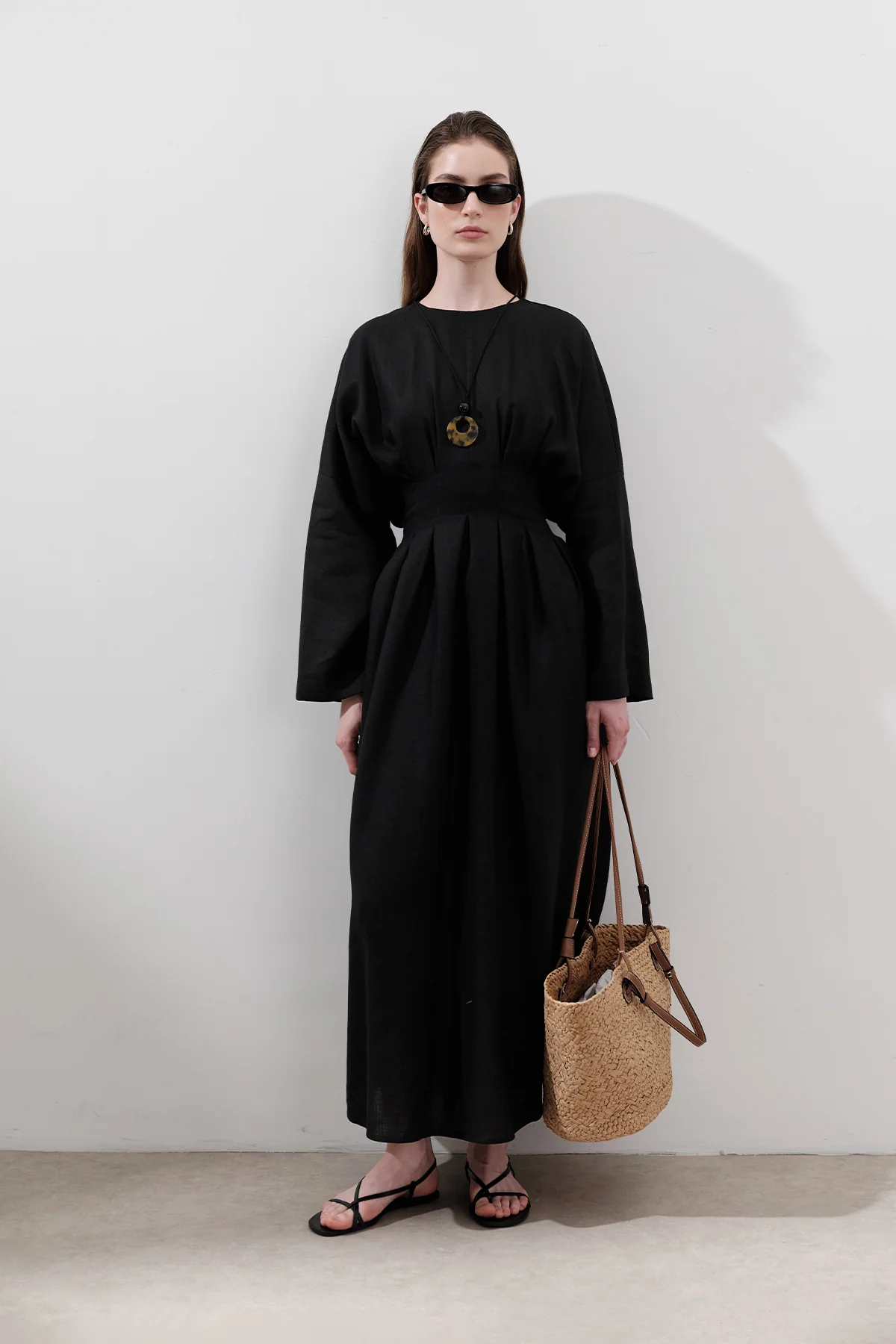 Linen Pleat Detail Dress Black - Image 5