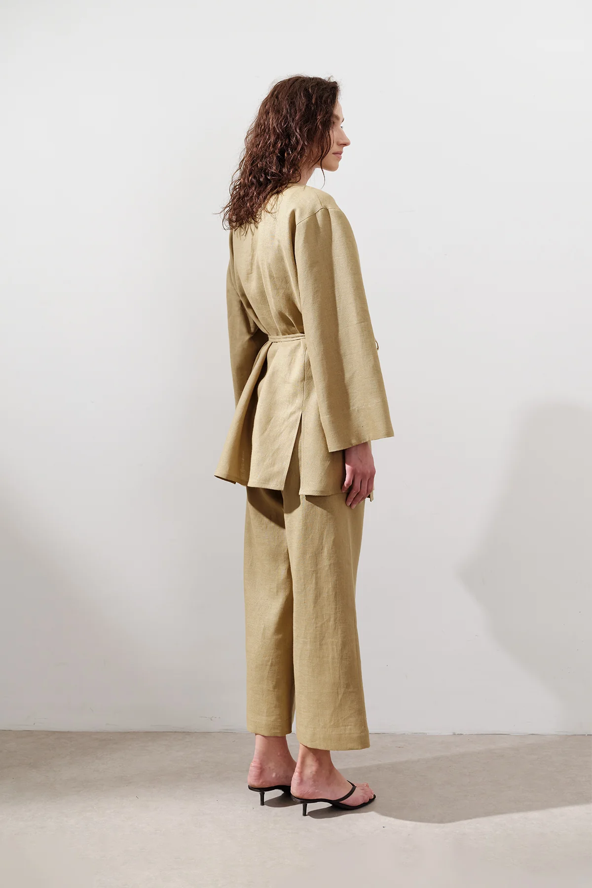 Linen Wrap Kimono Curry - Image 6