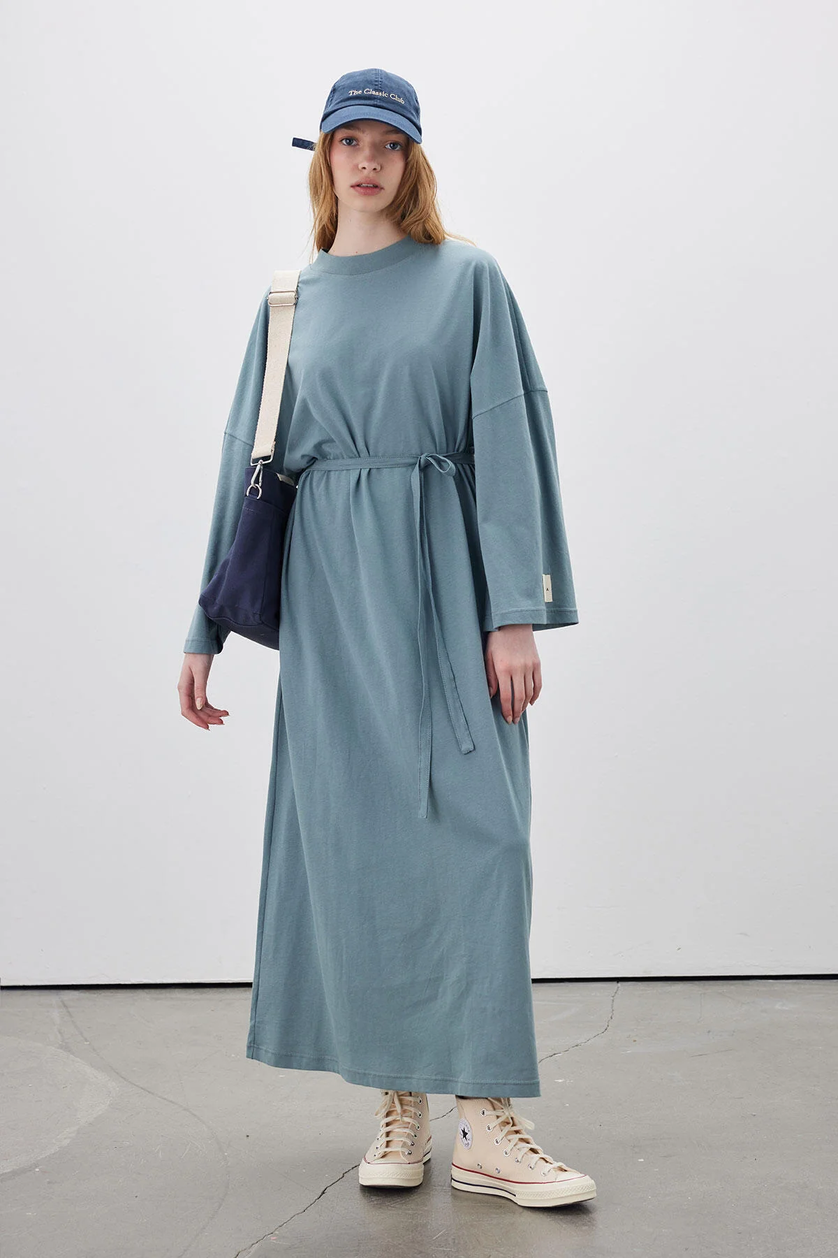 Long Oversized Dress Blue - Image 3