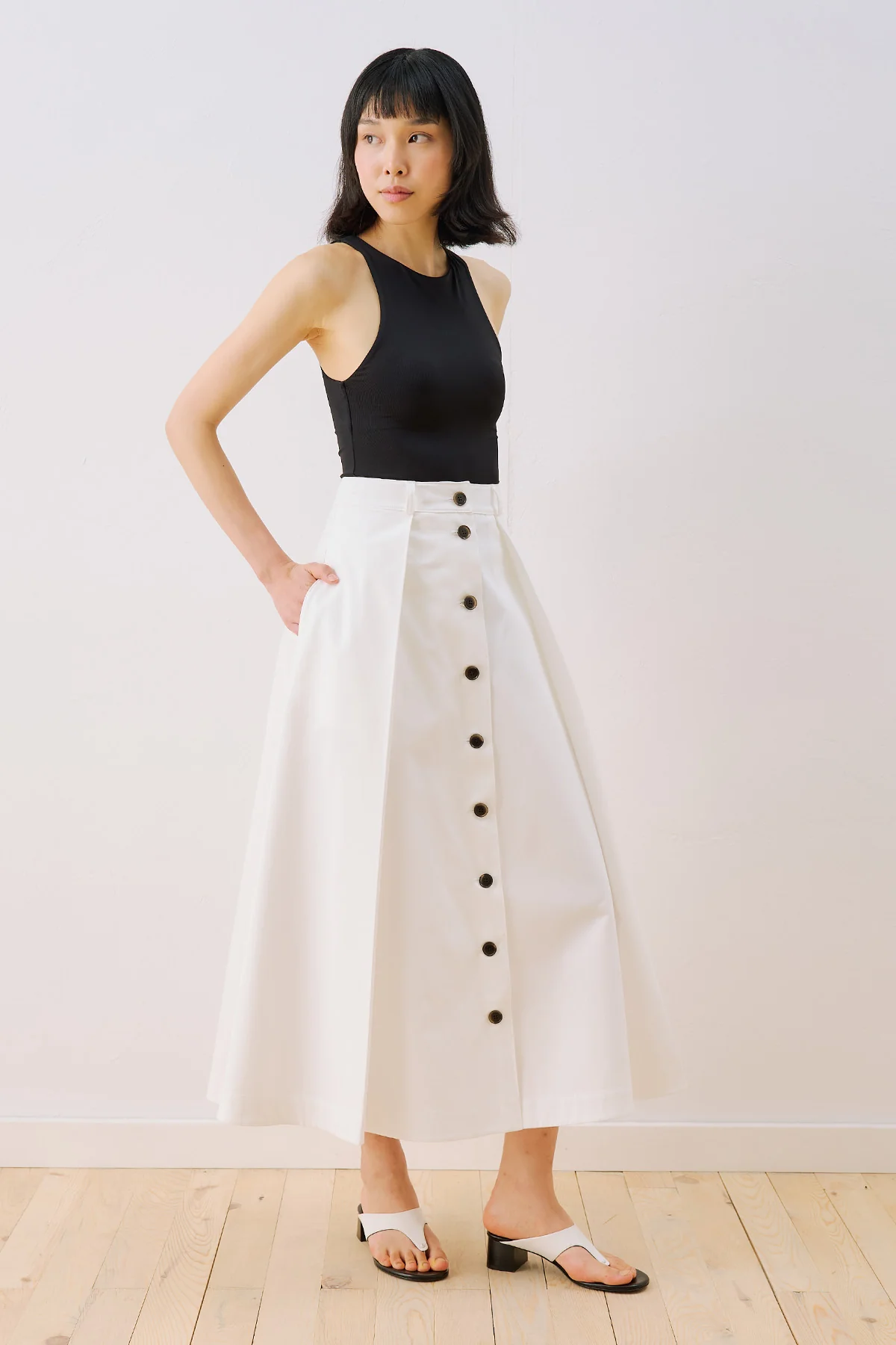 Lula Buttoned Skirt With Pleat Detail Ecru - Image 6