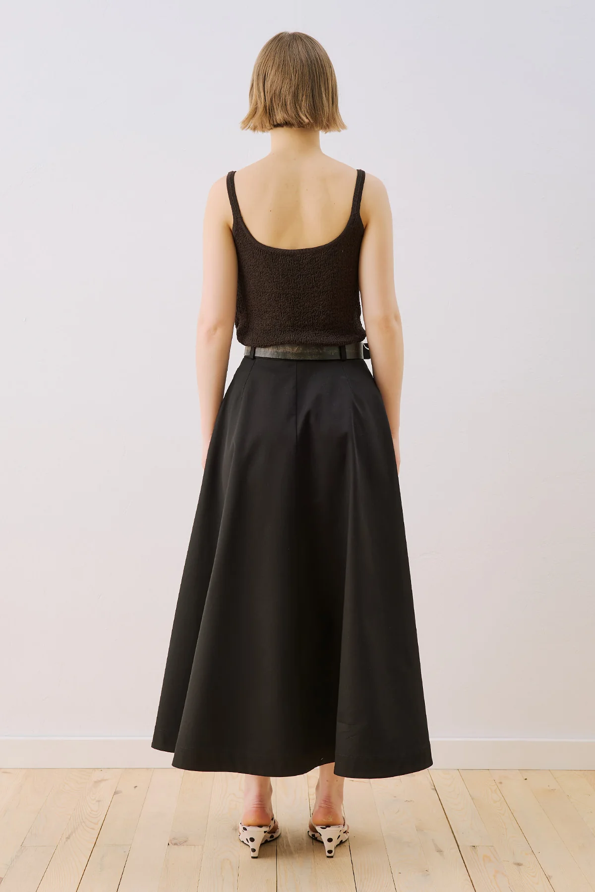 Lula Buttoned Skirt With Pleat Detail Black - Image 5