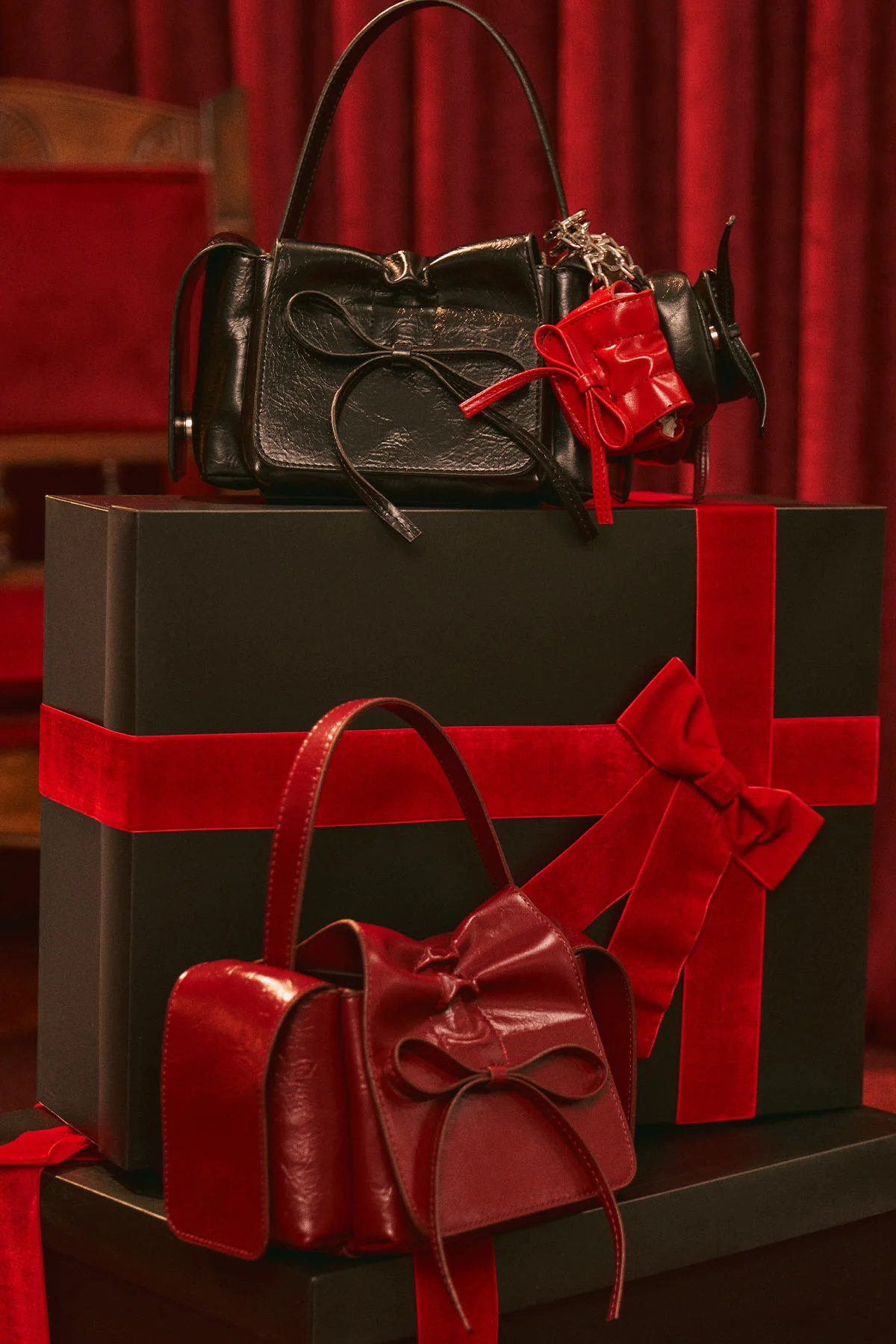 Lyra Bow Bag Burgundy