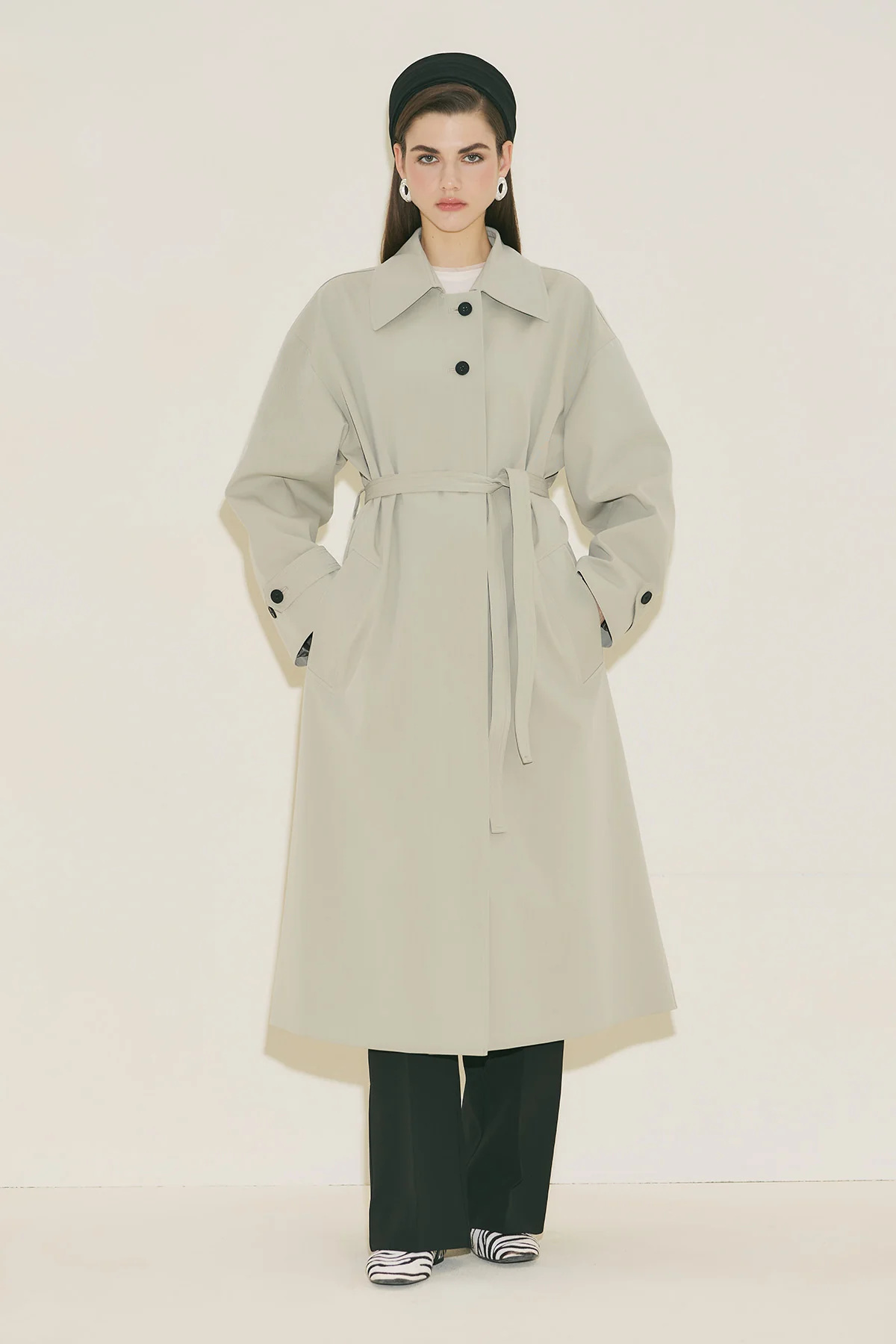 Malene Buttoned Trench Coat Green - Image 11
