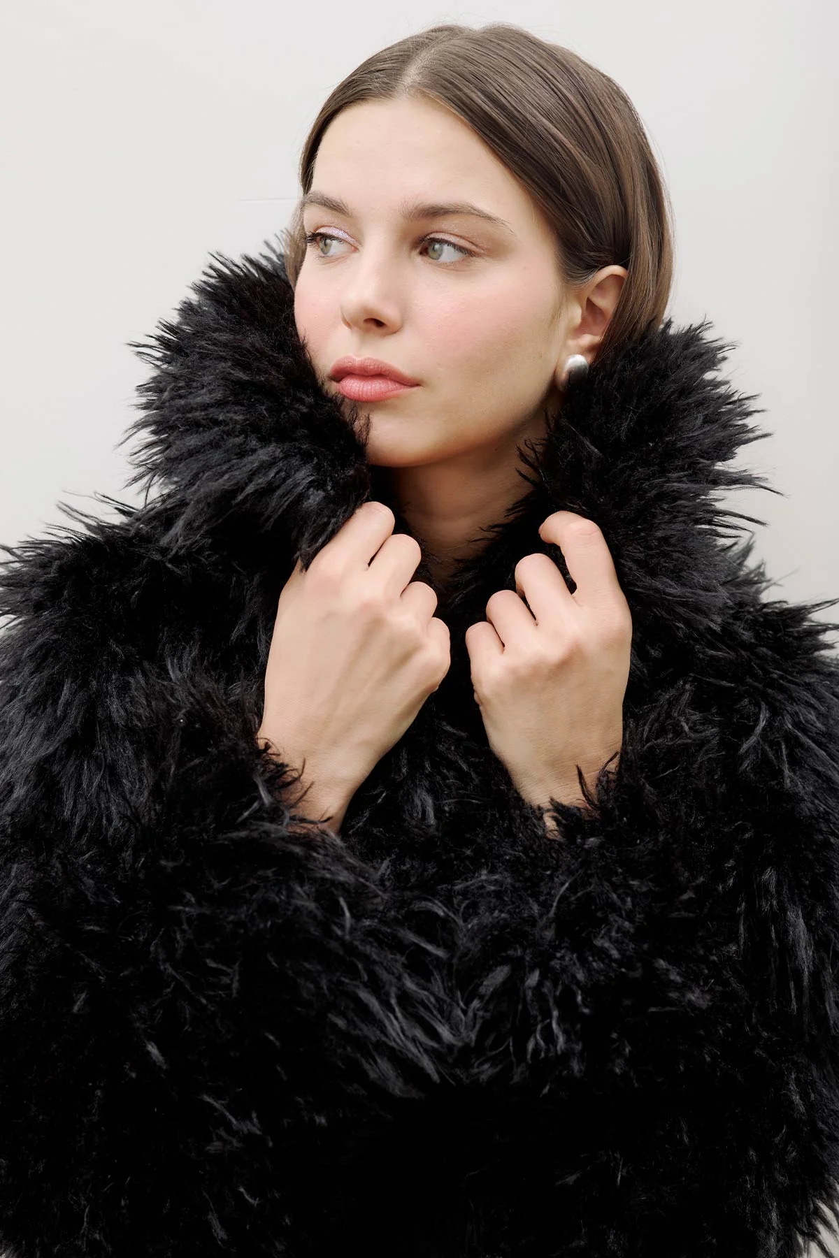 Mara Faux Fur Jacket Black - Image 2