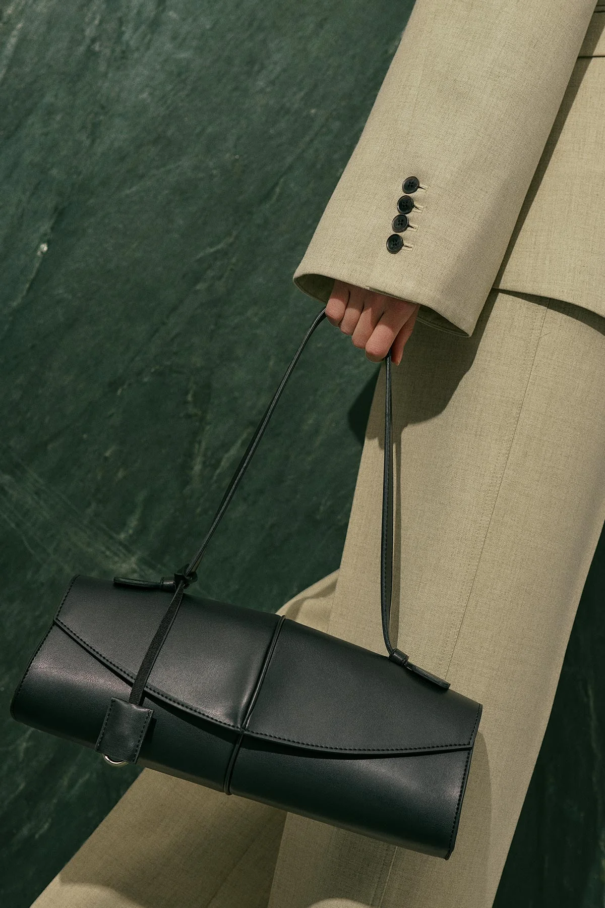 Mari Flap Bag Black
