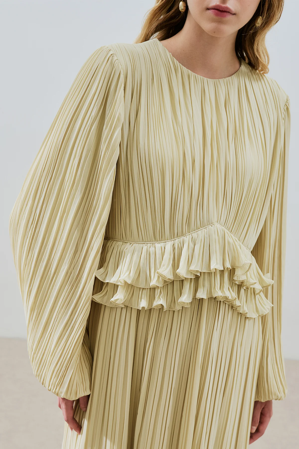 Mila Pleated Tiered Dress Sage Green - Image 4