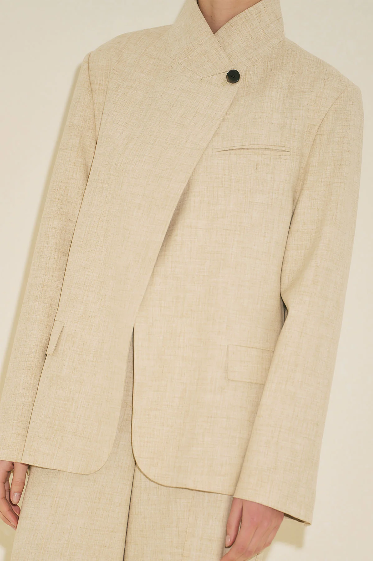 Milanda Blazer Beige - Image 15