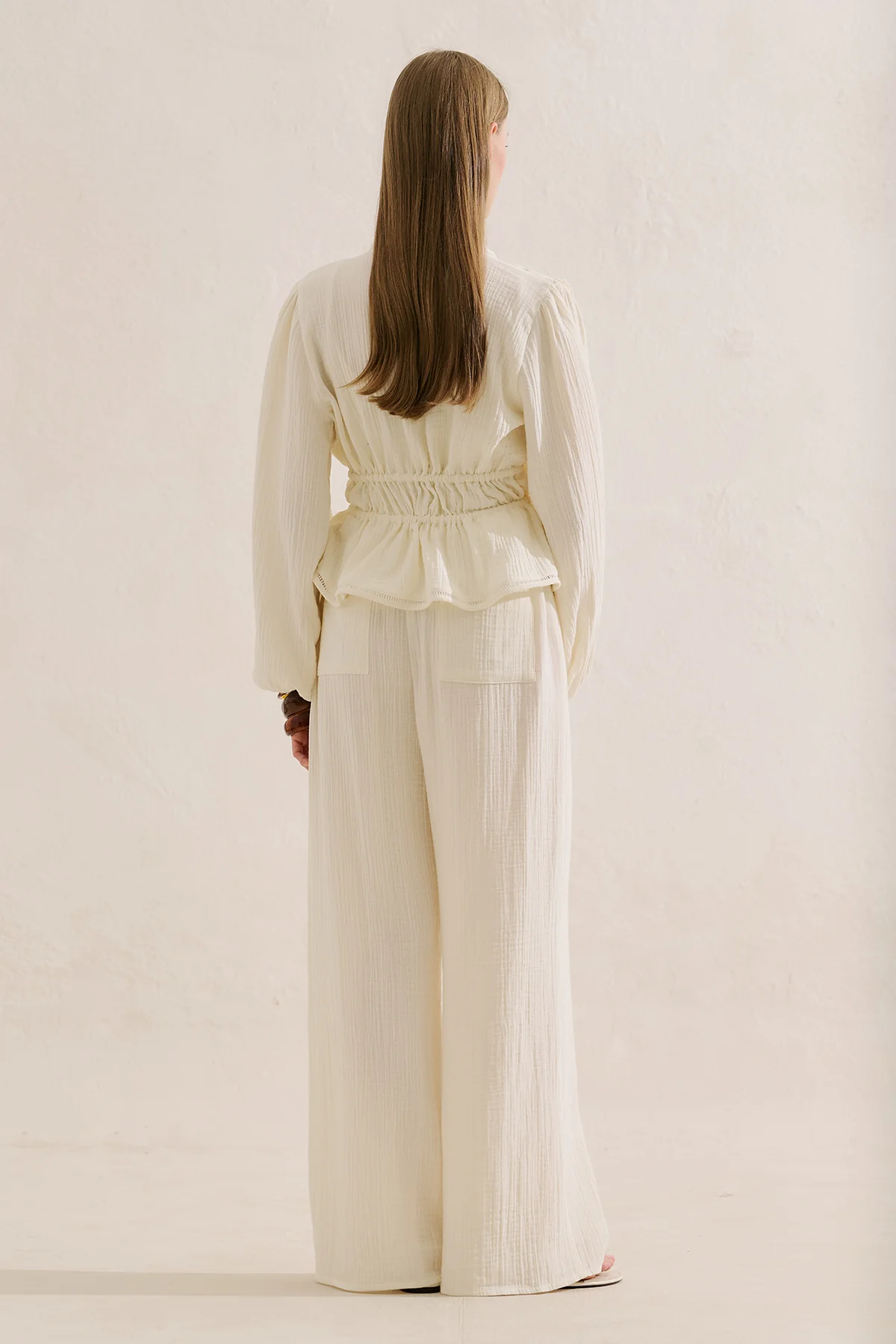 Embroidered Muslin Cropped Blouse Ecru - Image 11