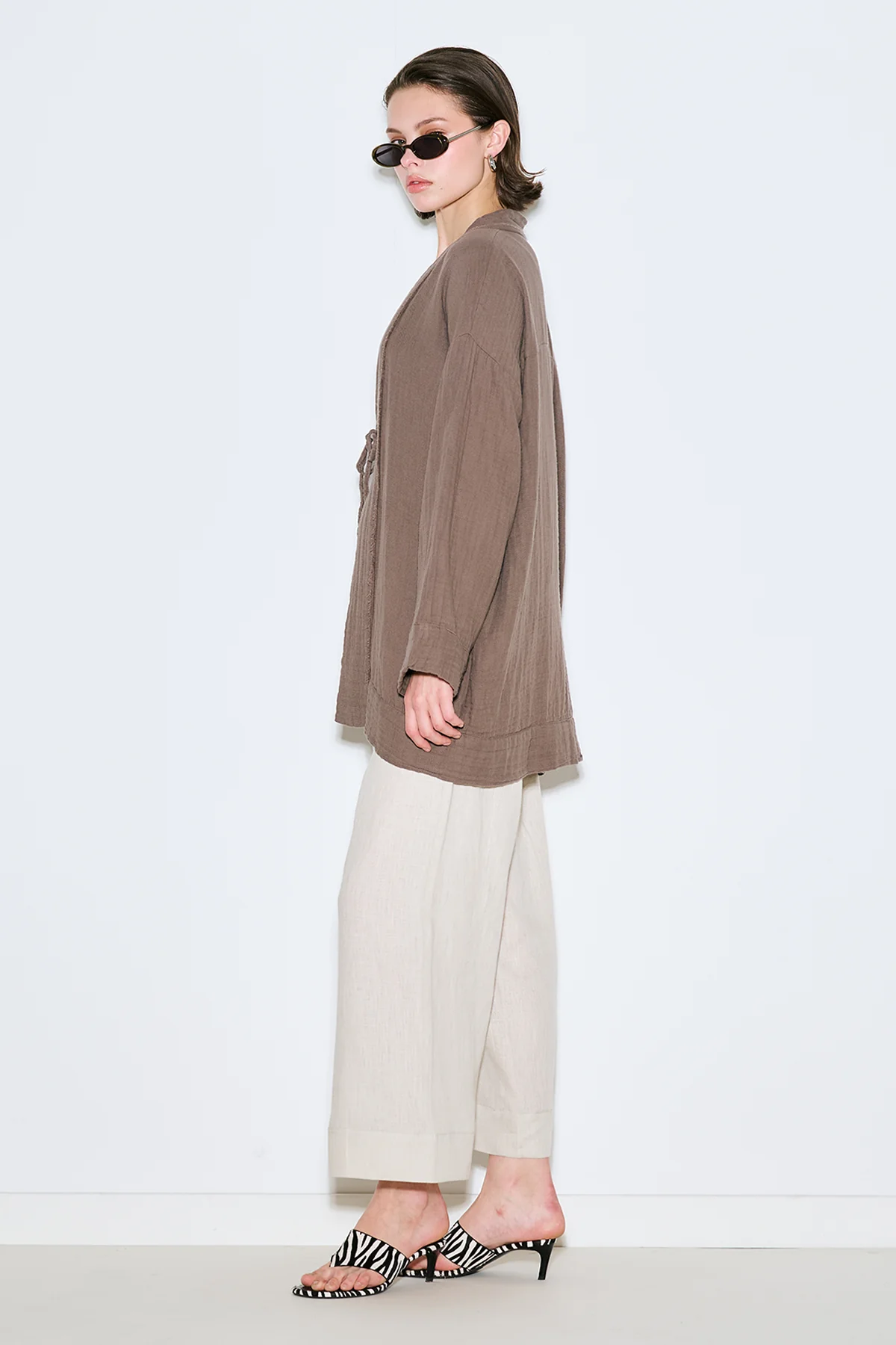 Muslin Wide-Sleeve Kimono Grey - Image 3