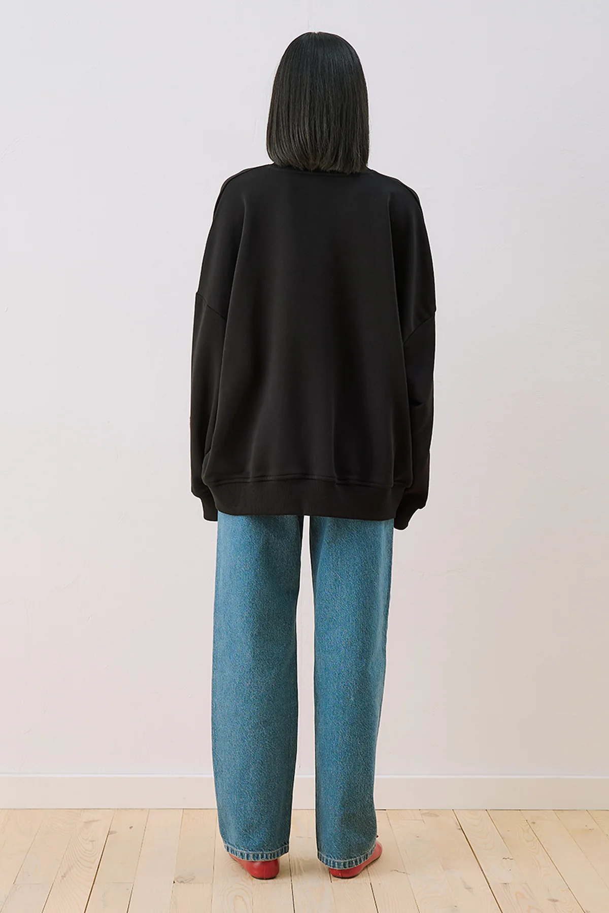 Oversized Sweatshirt With Label Detail Black - Image 6