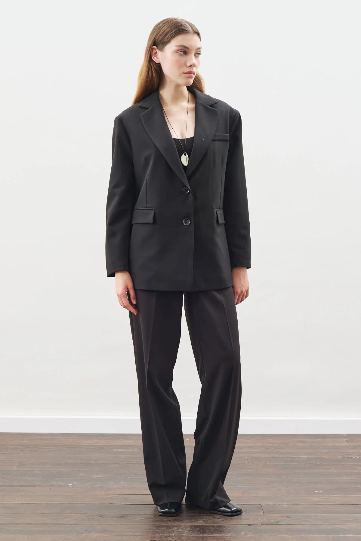 Oversized Cut Blazer Black - Image 4