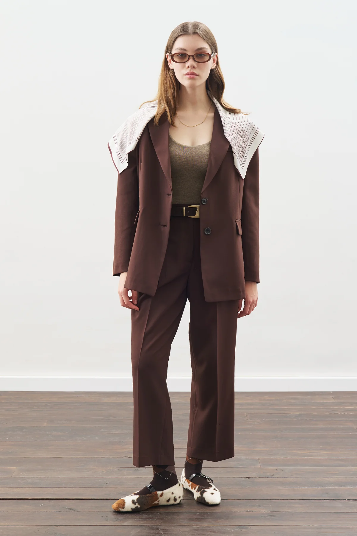 Oversized Cut Blazer Dark Brown - Image 2