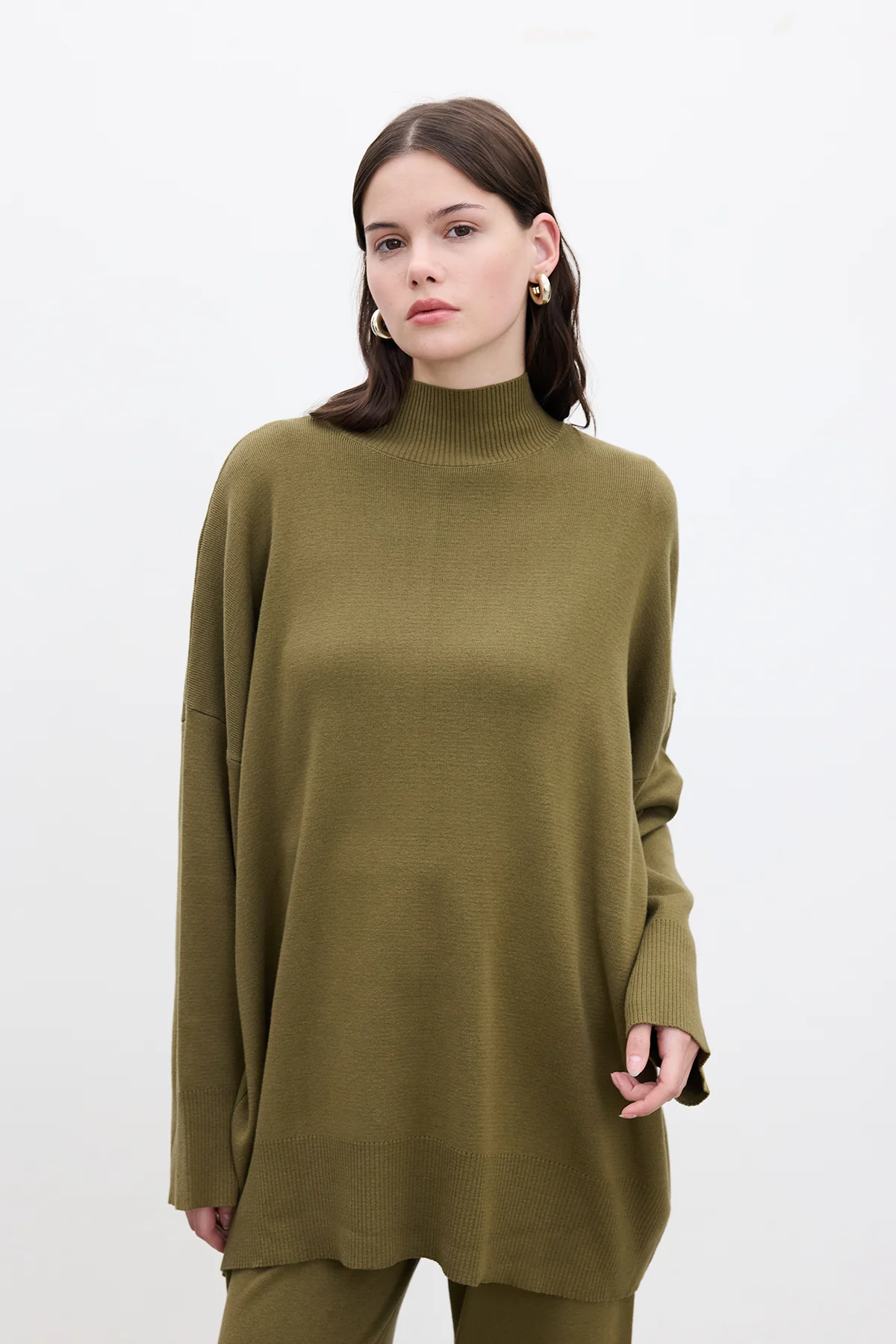 Oversized High Neck Sweater Green
