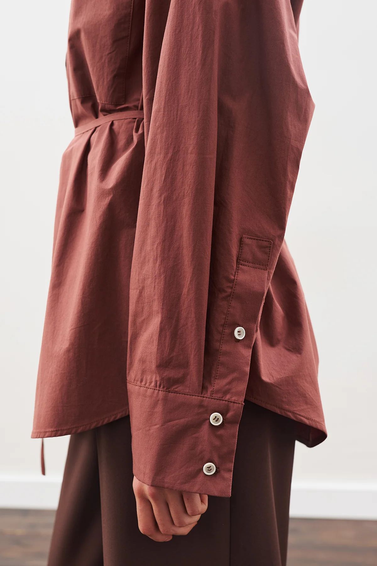 Oversized Shirt With Triangle Scarf Cinnamon Bark - Image 7