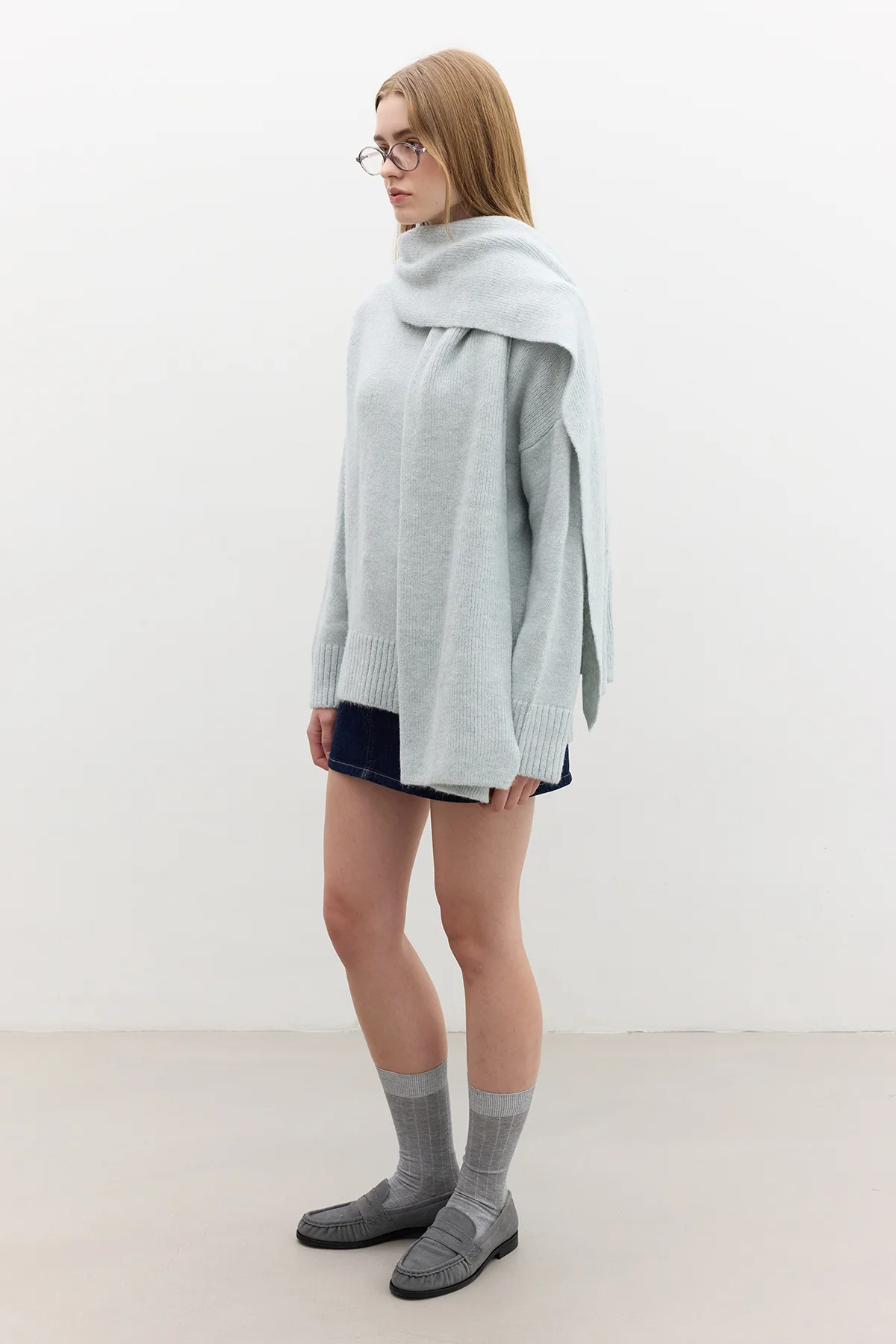Oversized Soft Sweater Blue - Image 4