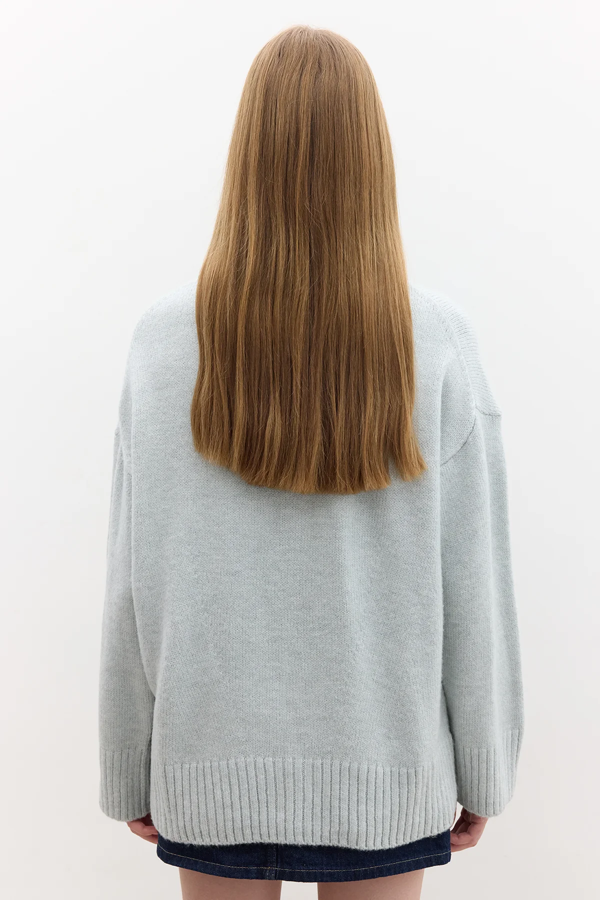 Oversized Soft Sweater Blue - Image 8