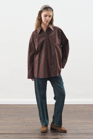Oversized Statement Shirt Dark Brown - Image 2