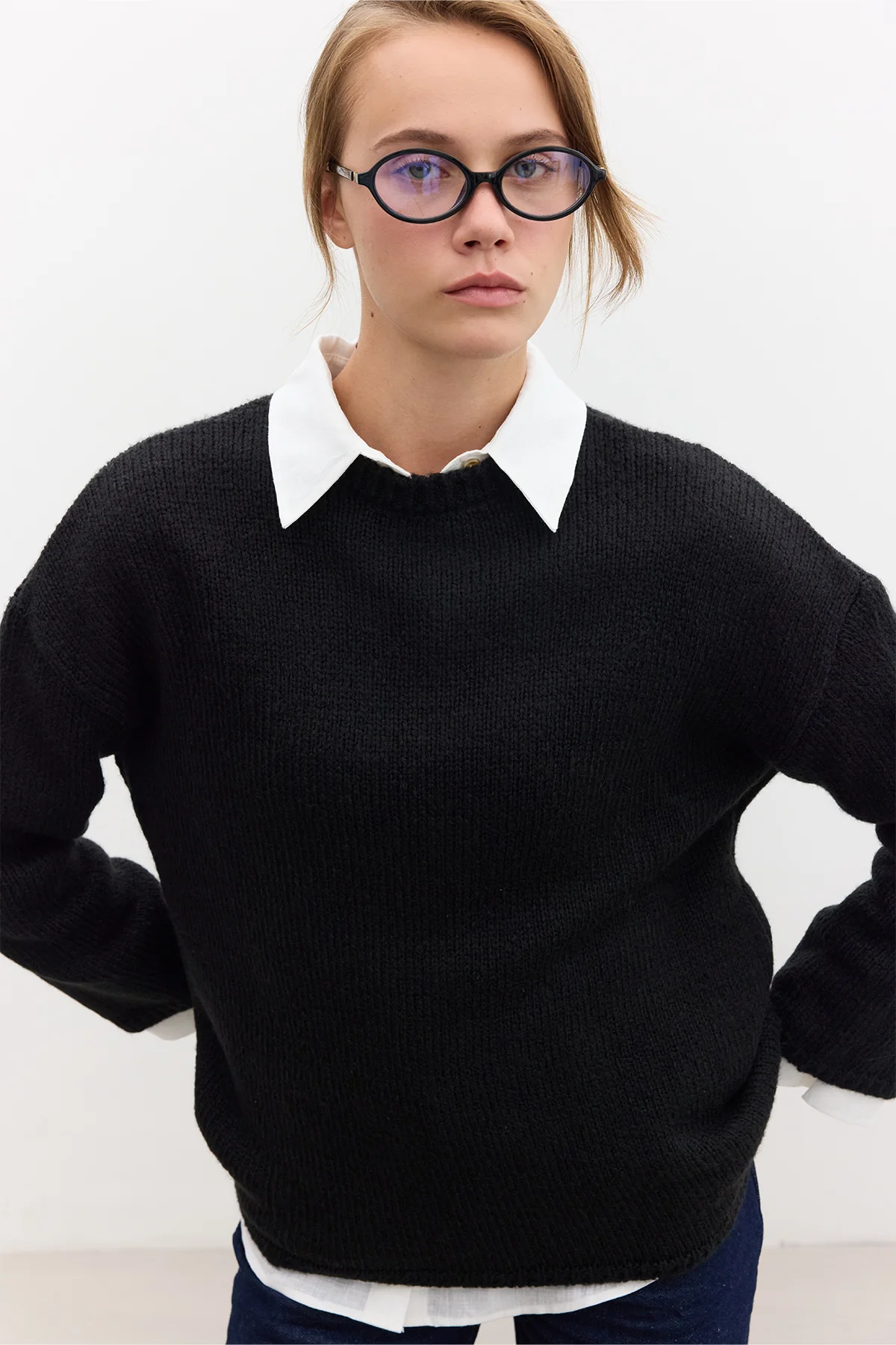 Oversized Sweater Black - Image 5