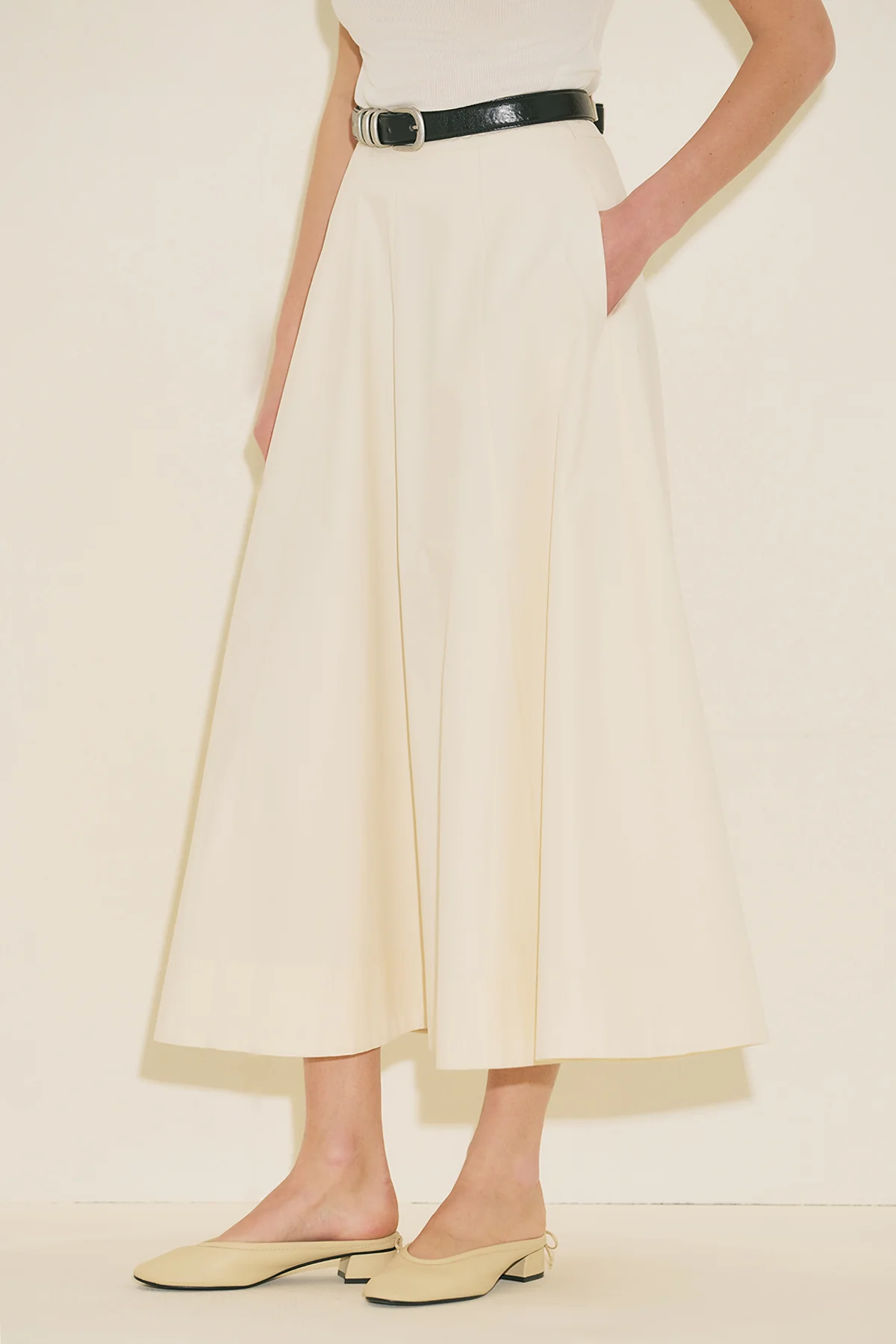 Panel Detail Flared Skirt Vanilla - Image 13